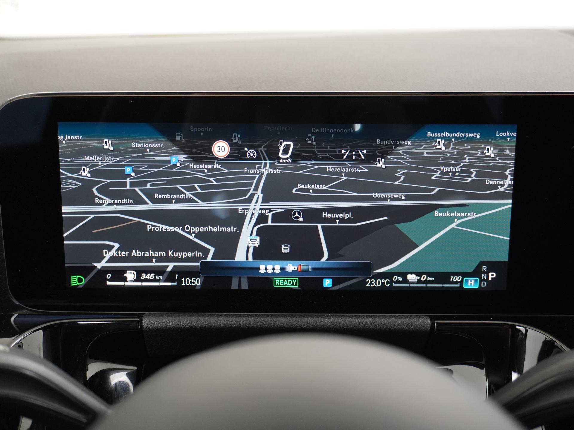 Mercedes-Benz B-Klasse 250 e Star Edition AMG Line 34