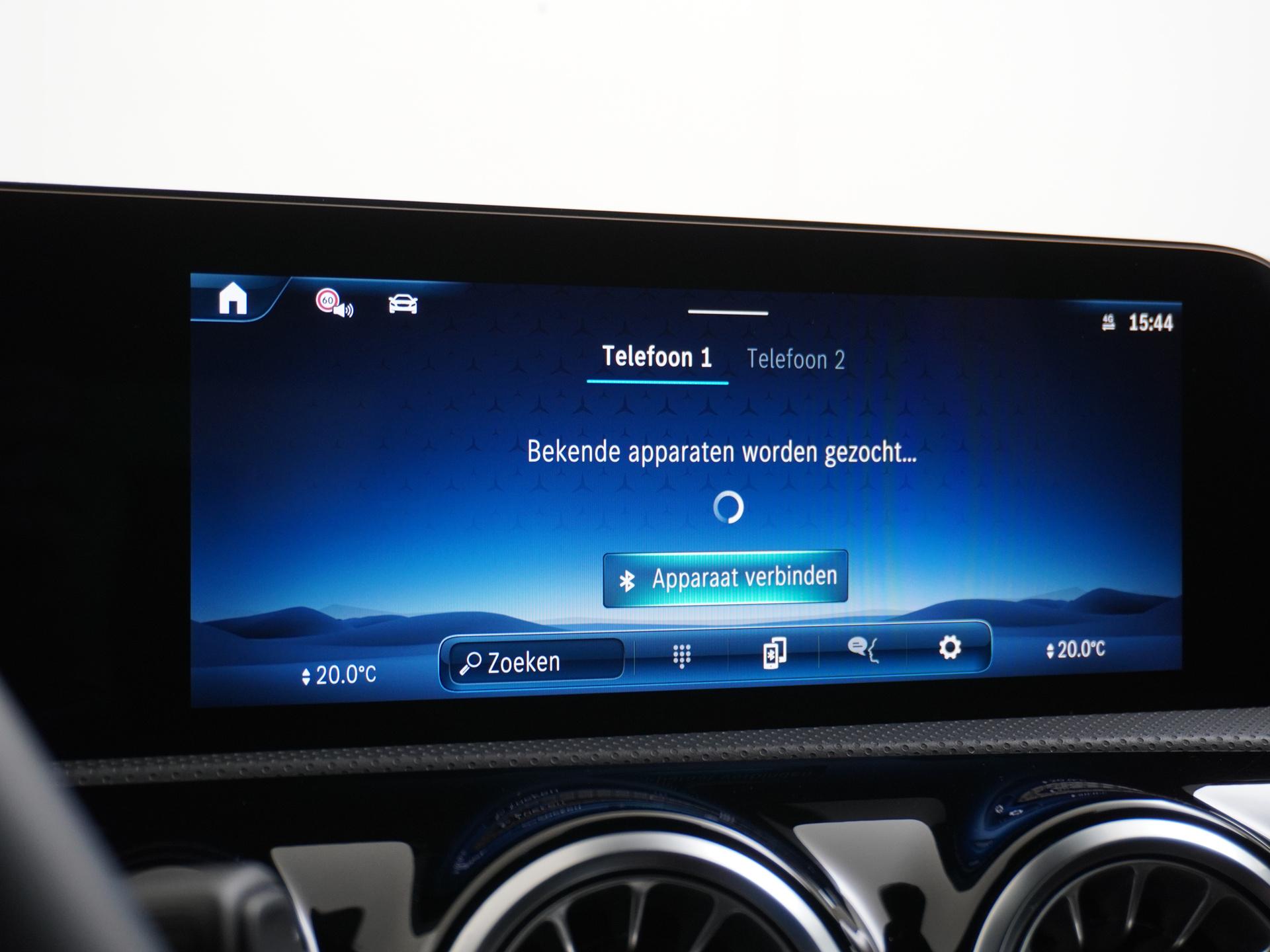 Mercedes-Benz CLA-Klasse Shooting Brake 180 AMG Star Edition 38