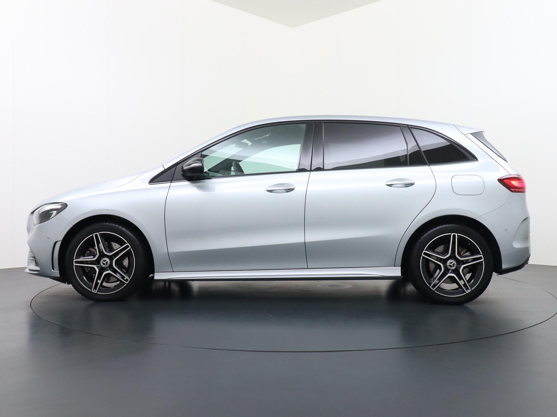 Mercedes-Benz B-Klasse 250 e Star Edition AMG Line 2