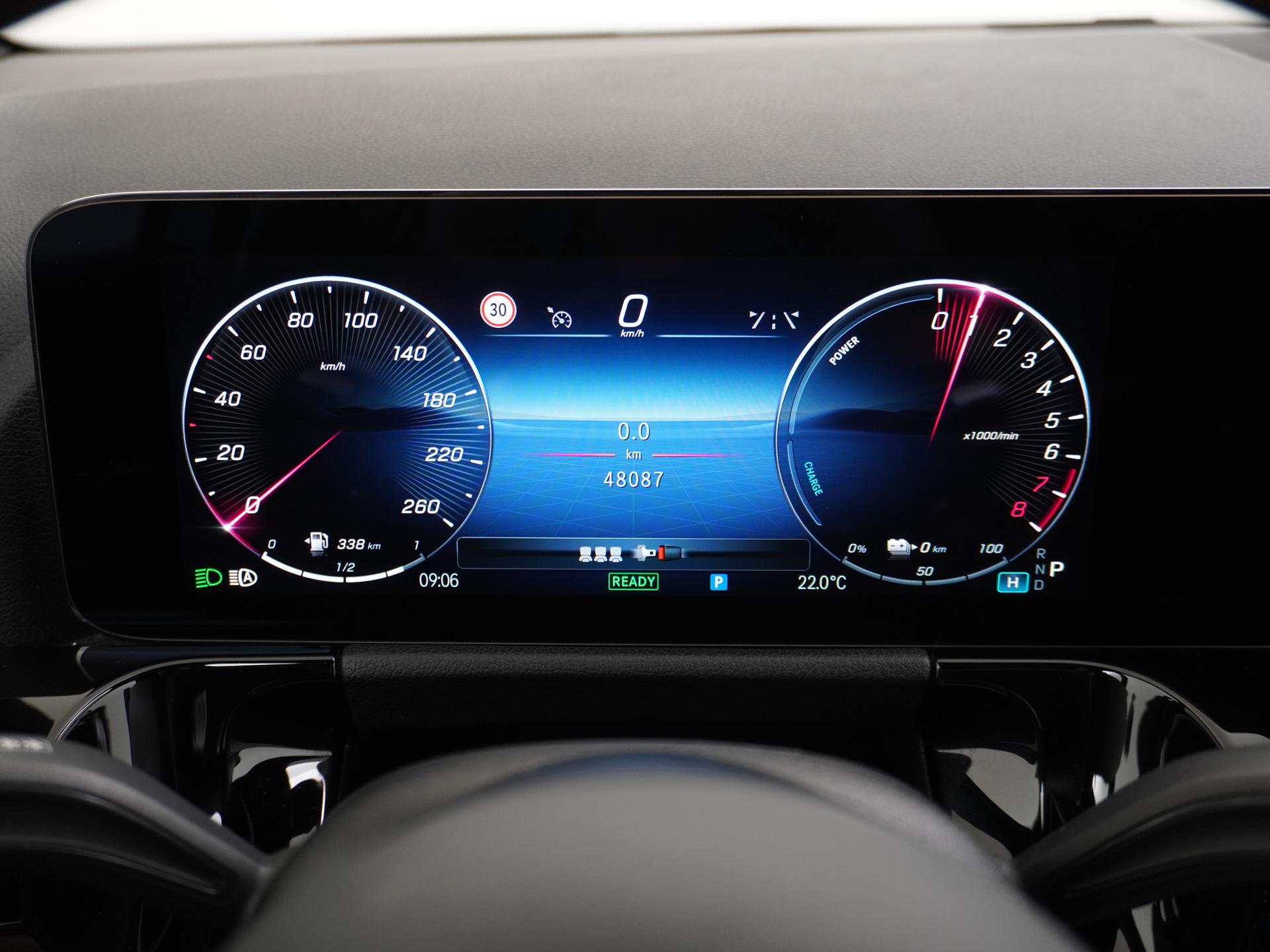 Mercedes-Benz B-Klasse 250 e Star Edition AMG Line 35