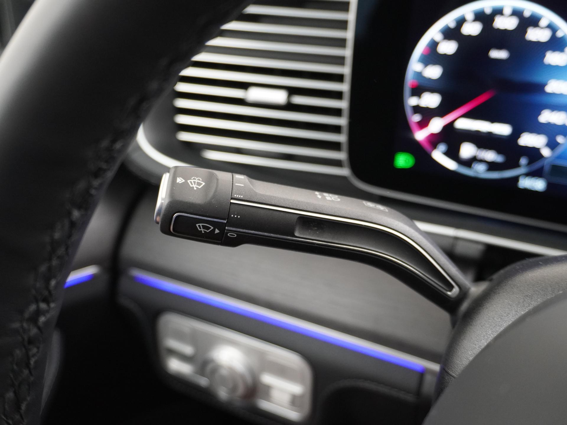 Mercedes-Benz GLE Coupé AMG 53 Hybrid 4MATIC+ 34