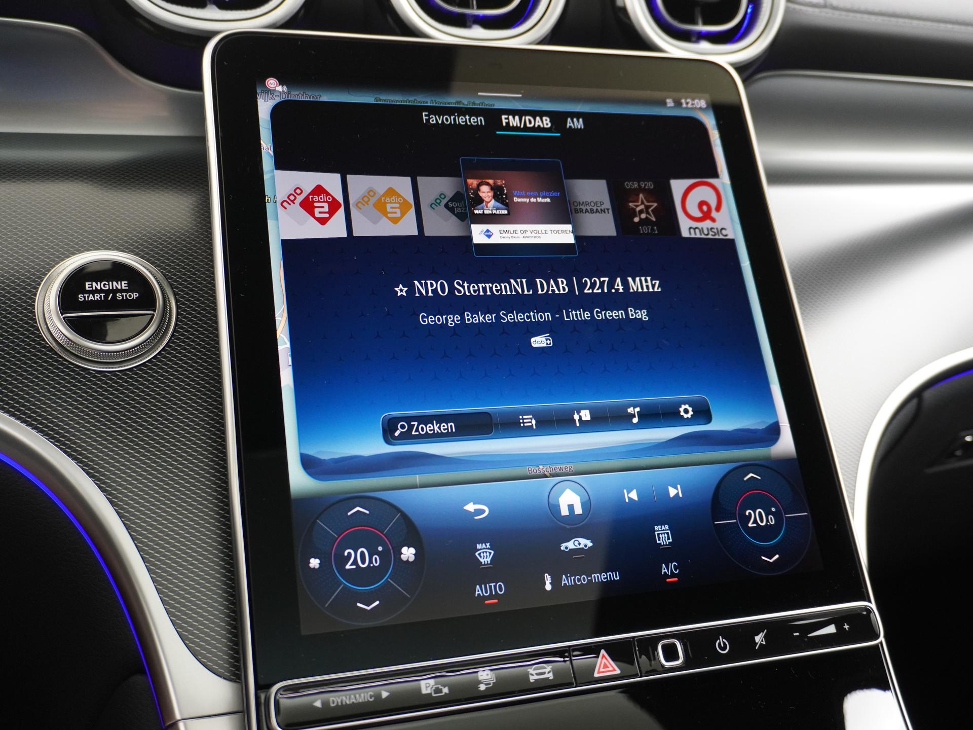 Mercedes-Benz GLC 300e 4MATIC AMG Line 41