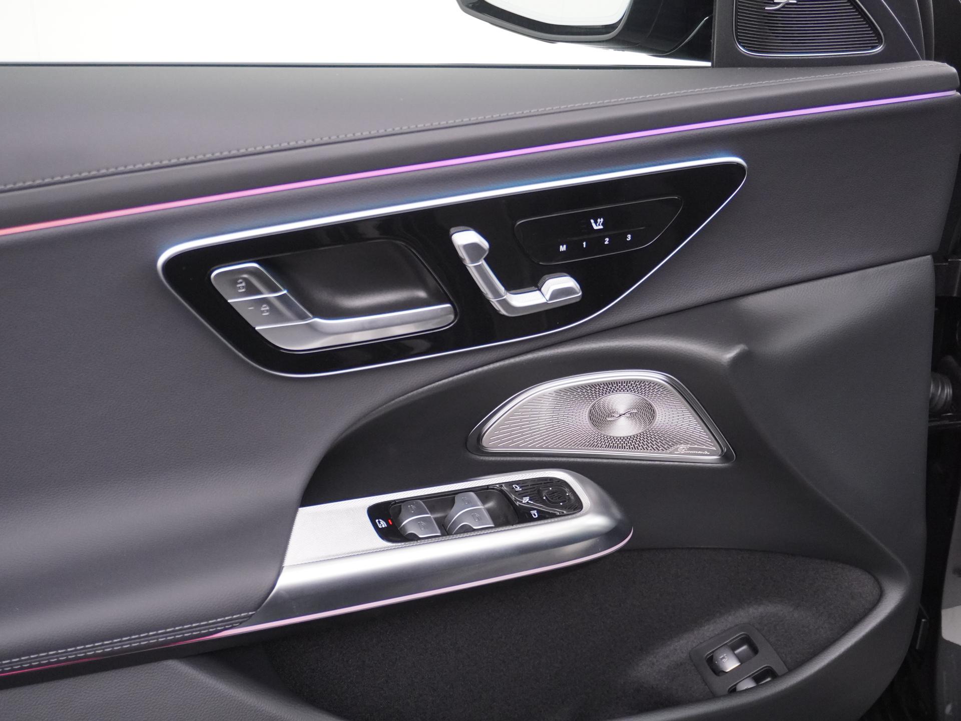 Mercedes-Benz E-Klasse 400 e 4MATIC AMG Line 23