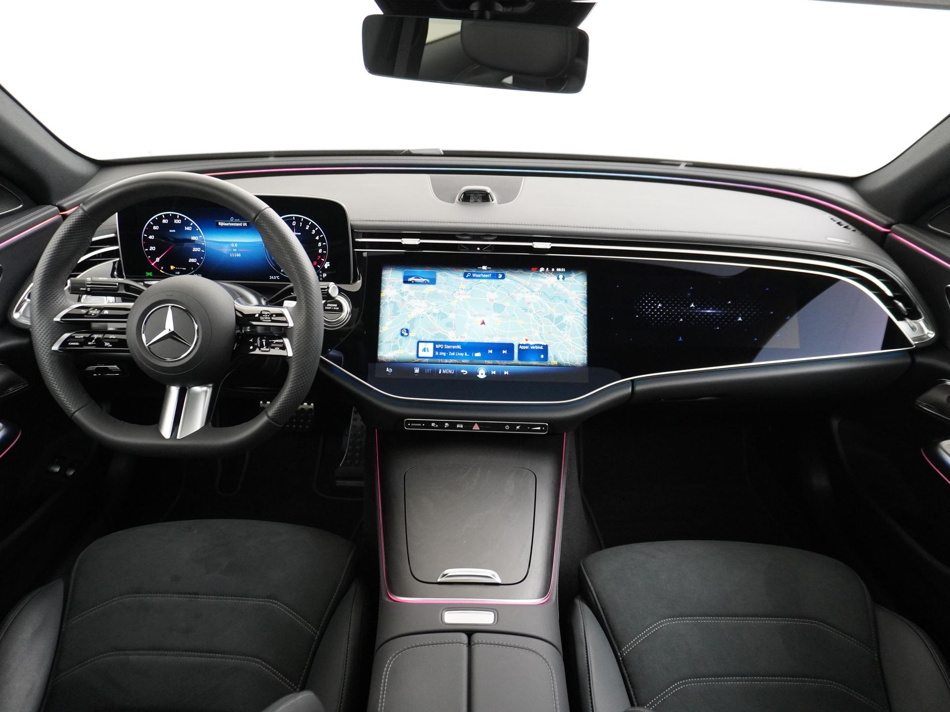 Mercedes-Benz E-Klasse 400 e 4MATIC AMG Line 29