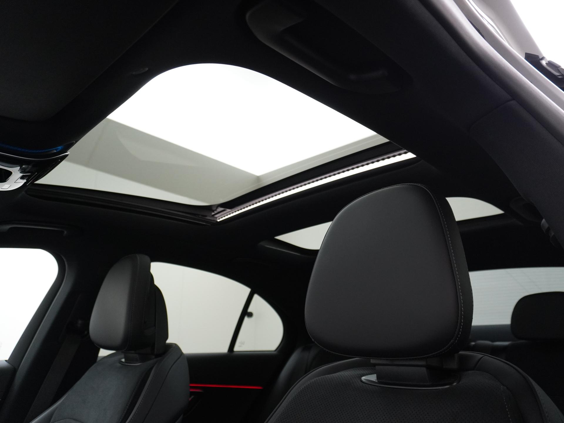 Mercedes-Benz E-Klasse 400 e 4MATIC AMG Line 5