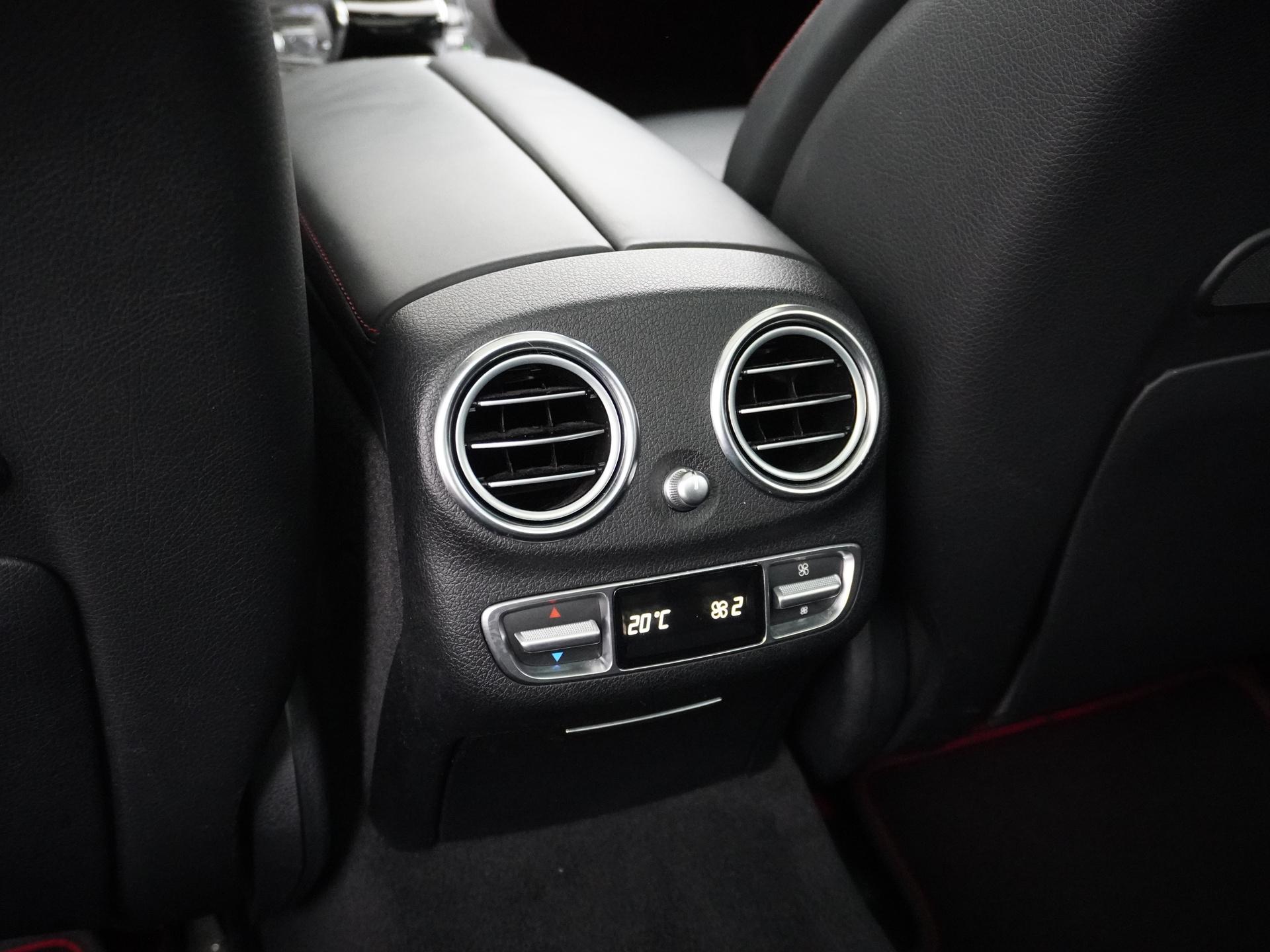 Mercedes-Benz E-Klasse Estate AMG 43 4MATIC Prestige Plus 22