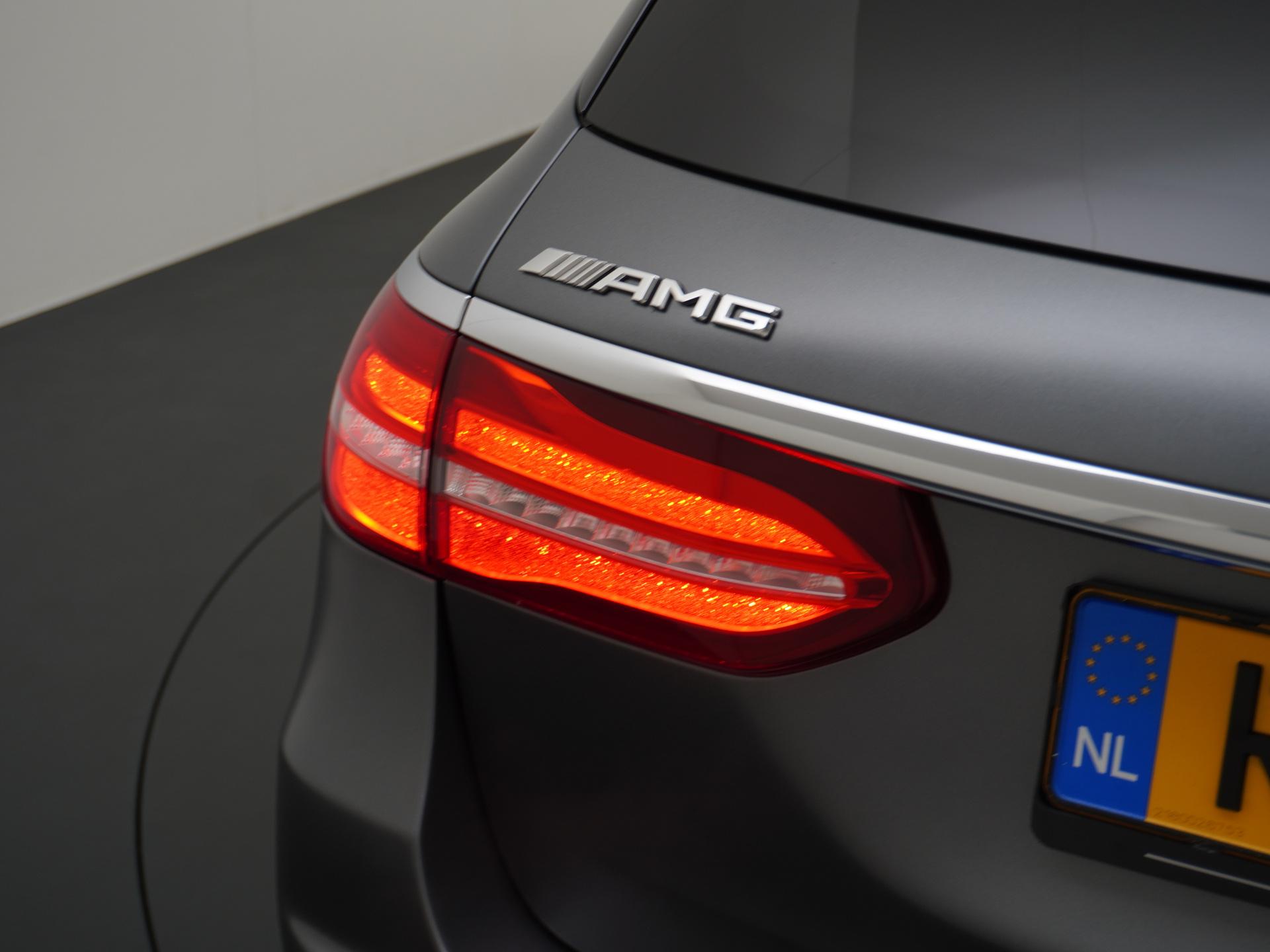 Mercedes-Benz E-Klasse Estate AMG 43 4MATIC Prestige Plus 4