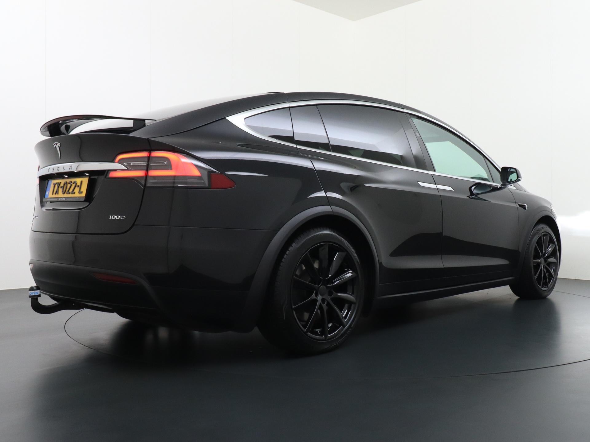 Tesla Model X 100D 2