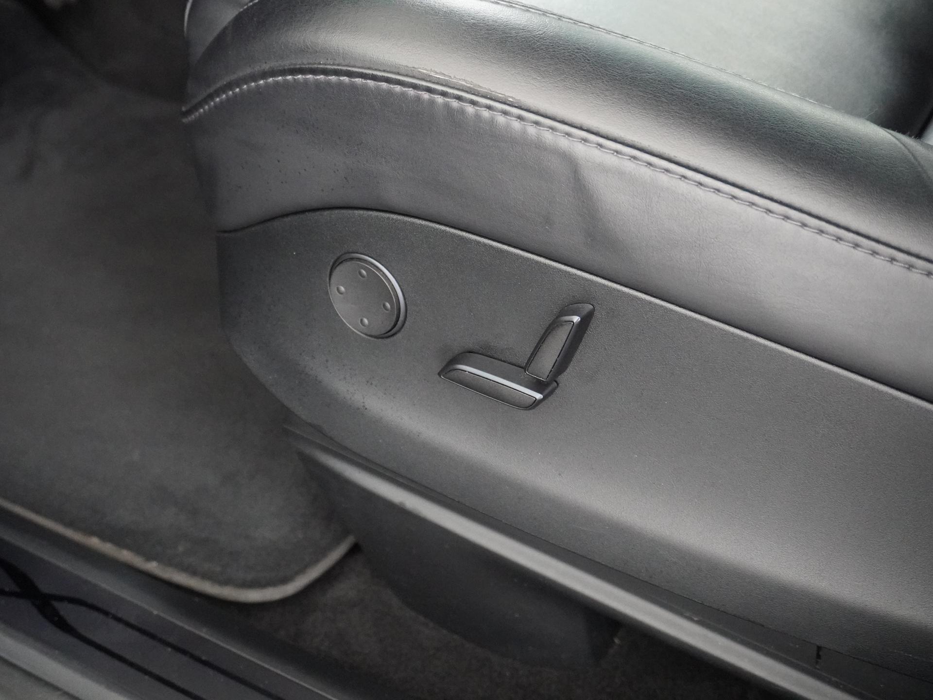 Tesla Model X 100D 23