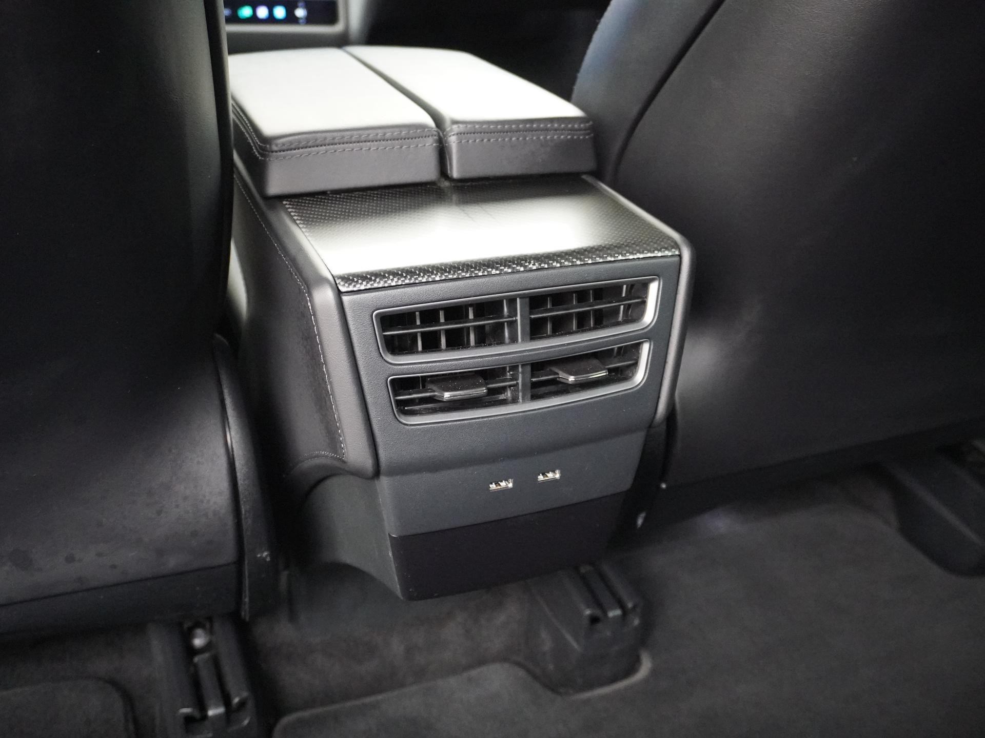 Tesla Model X 100D 27