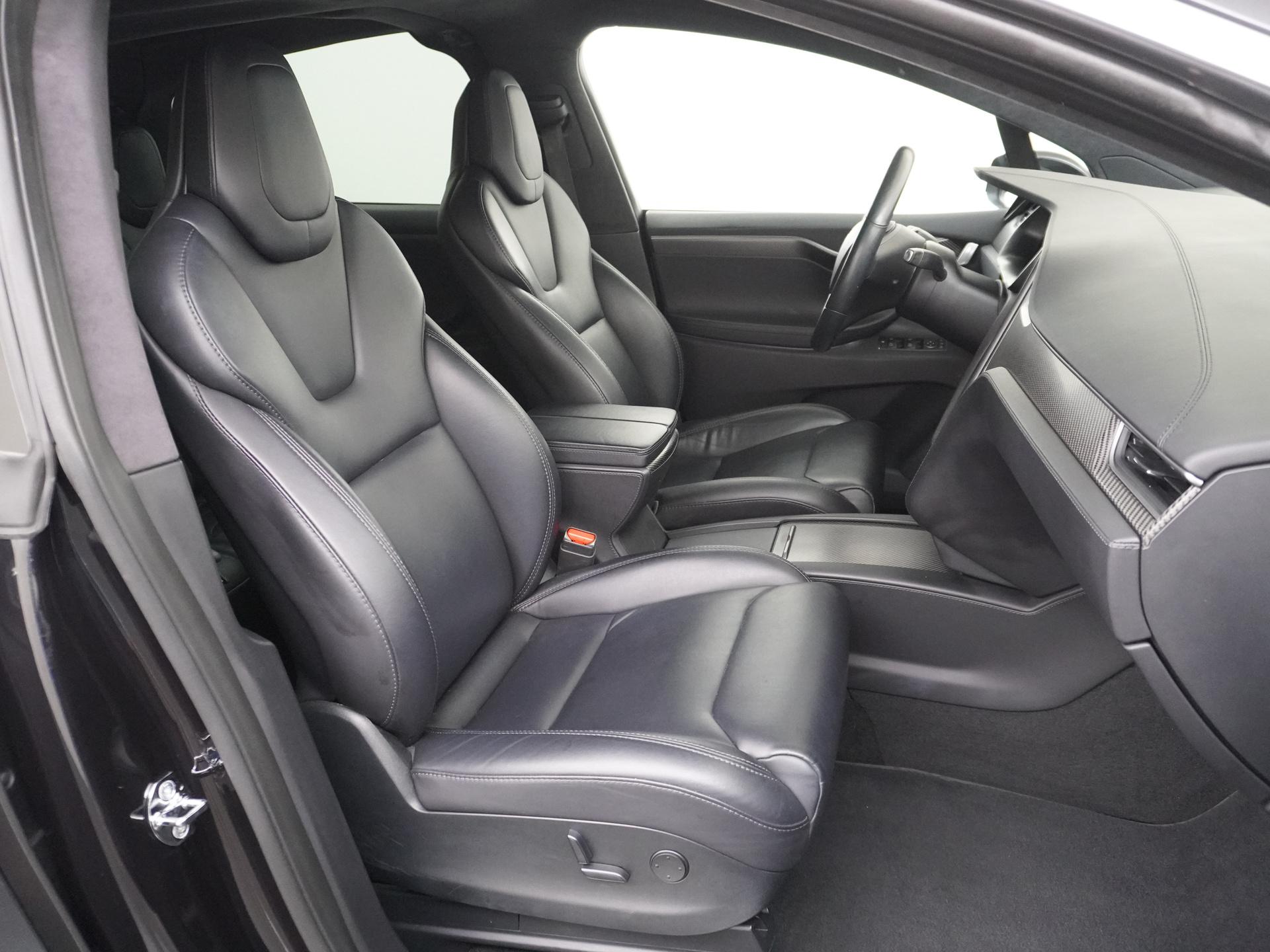 Tesla Model X 100D 9