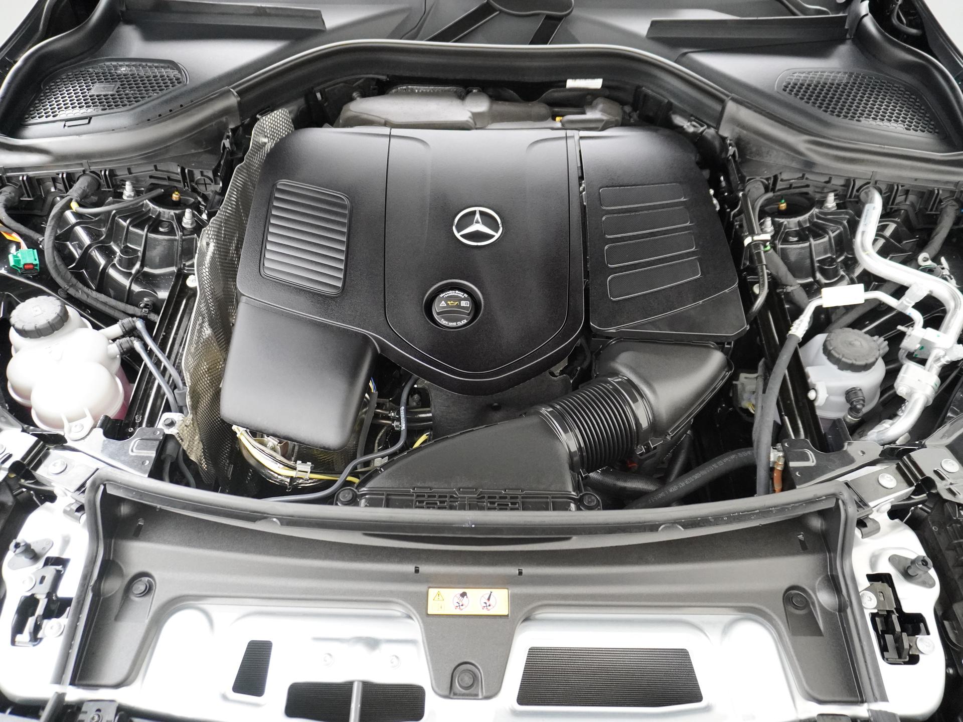 Mercedes-Benz GLC 400e 4MATIC Sport Edition 18