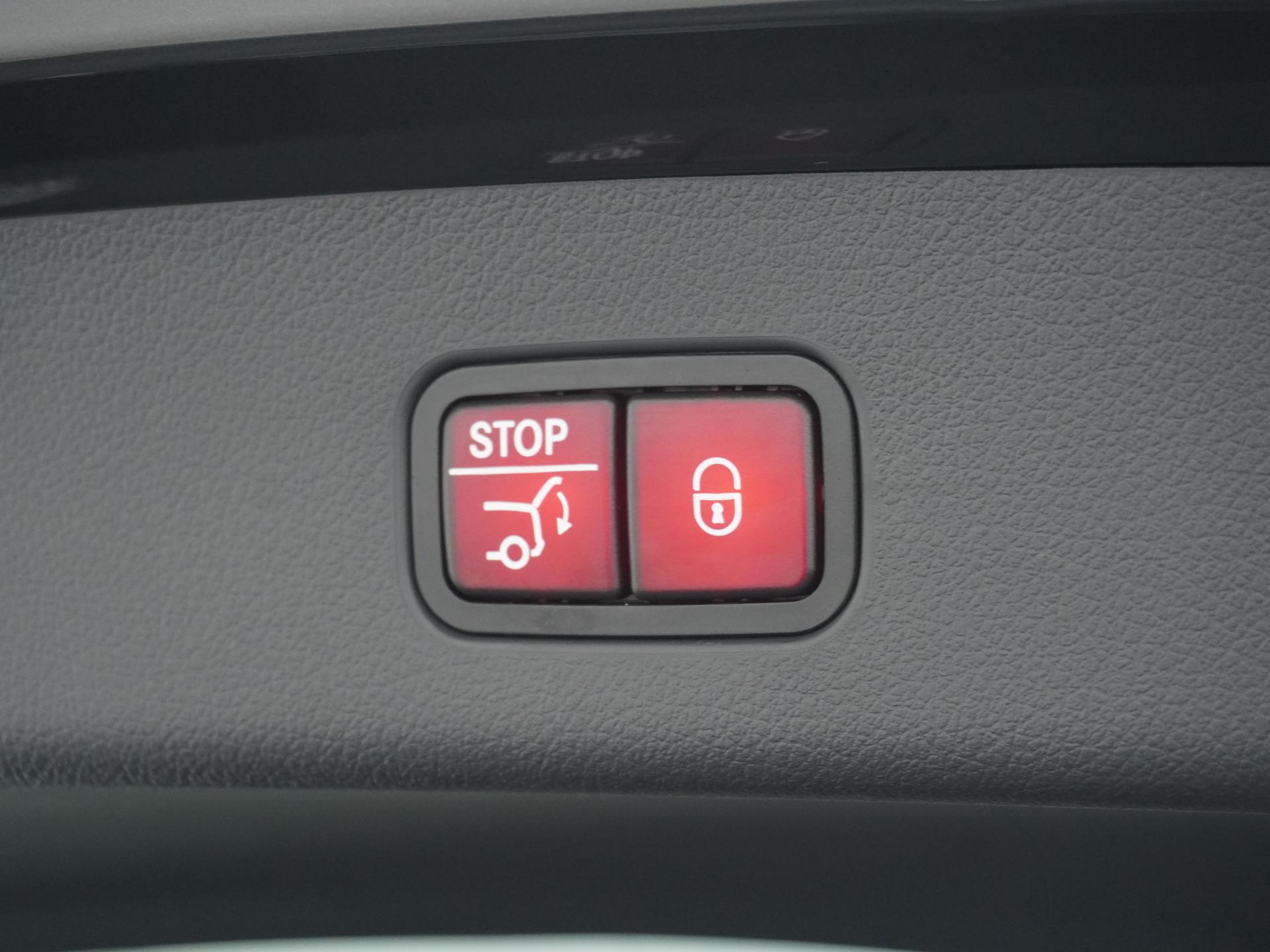 Mercedes-Benz GLC 400e 4MATIC Sport Edition 13