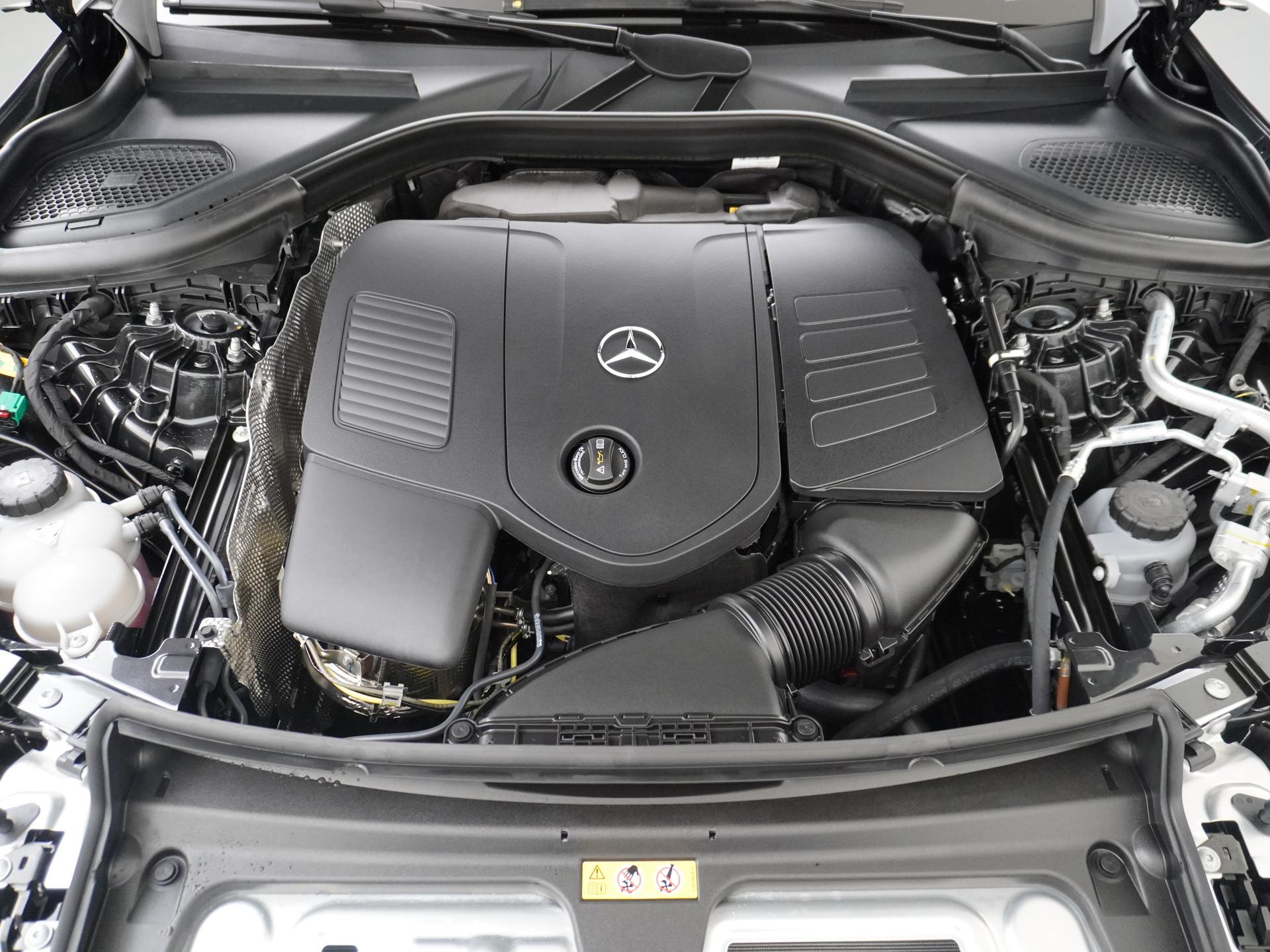 Mercedes-Benz GLC 400e 4MATIC Sport Edition 16