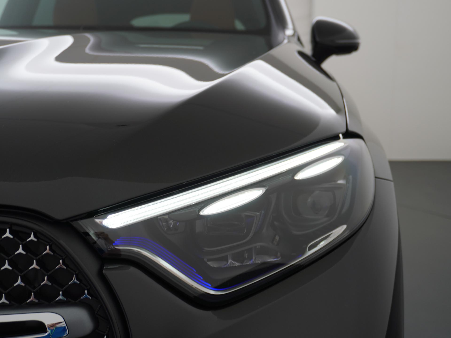 Mercedes-Benz GLC 400e 4MATIC Sport Edition 17