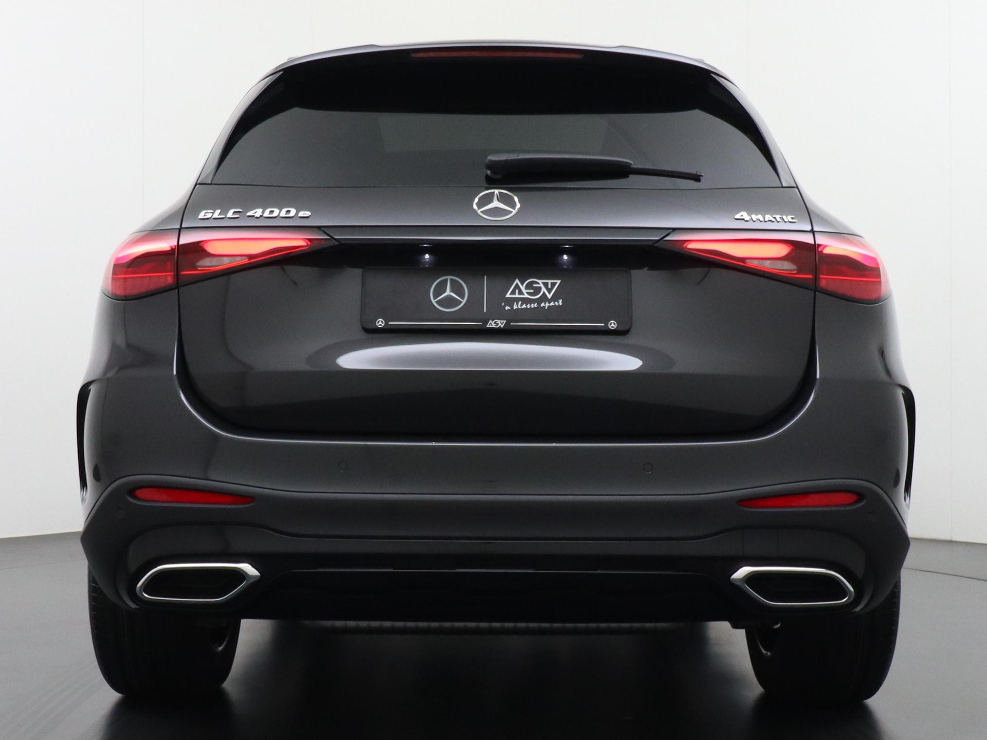 Mercedes-Benz GLC 400e 4MATIC Sport Edition 3