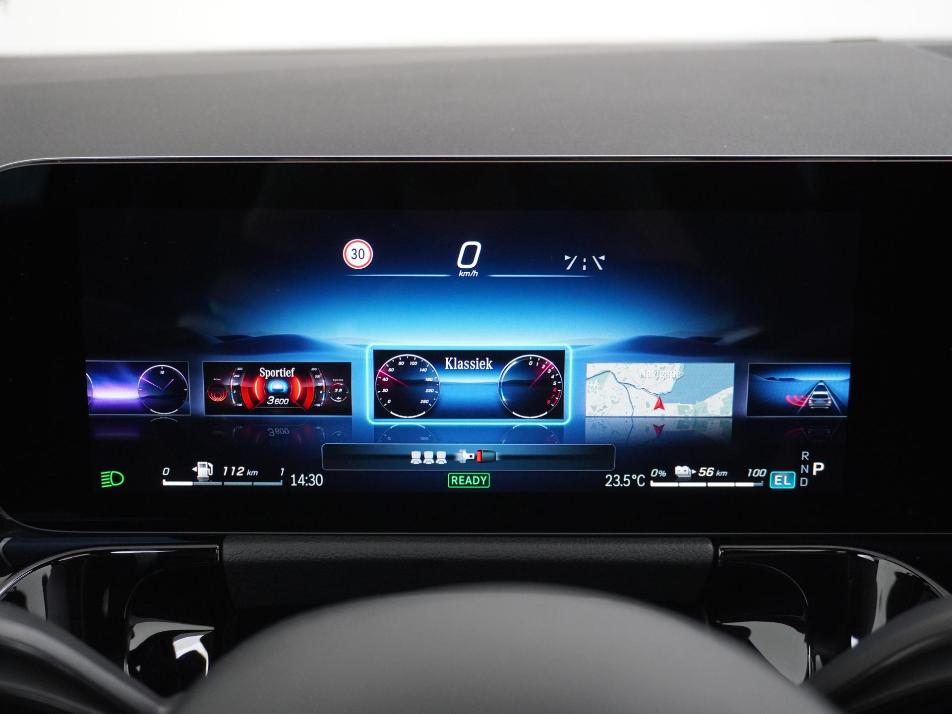 Mercedes-Benz GLA 250 e Business Solution AMG 34