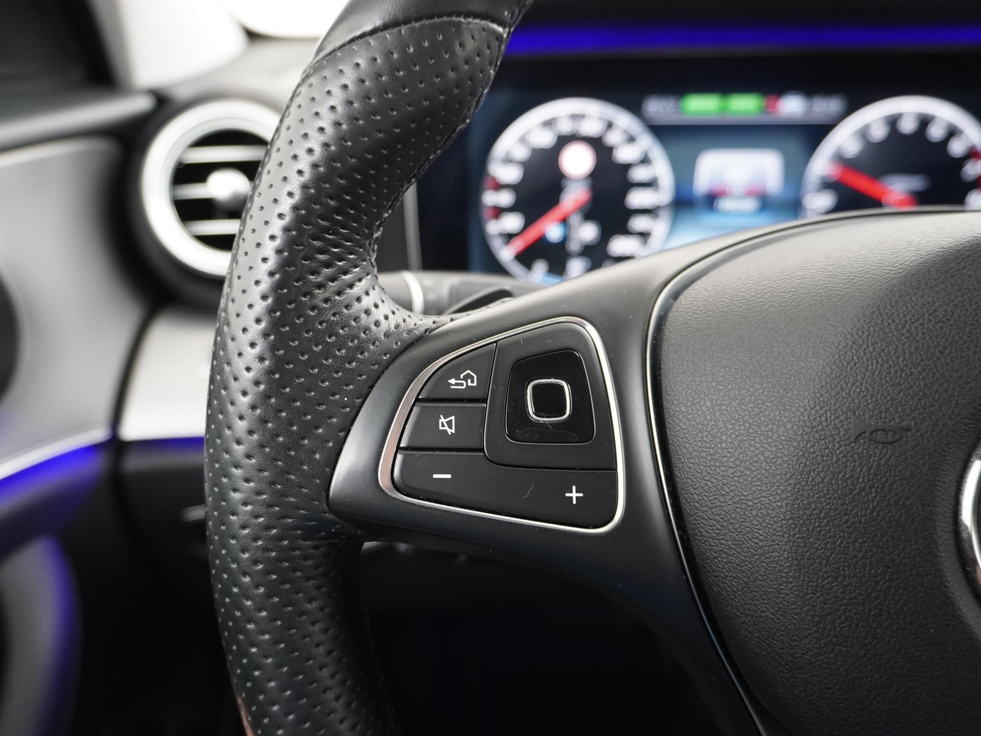 Mercedes-Benz E-Klasse 350 e 30