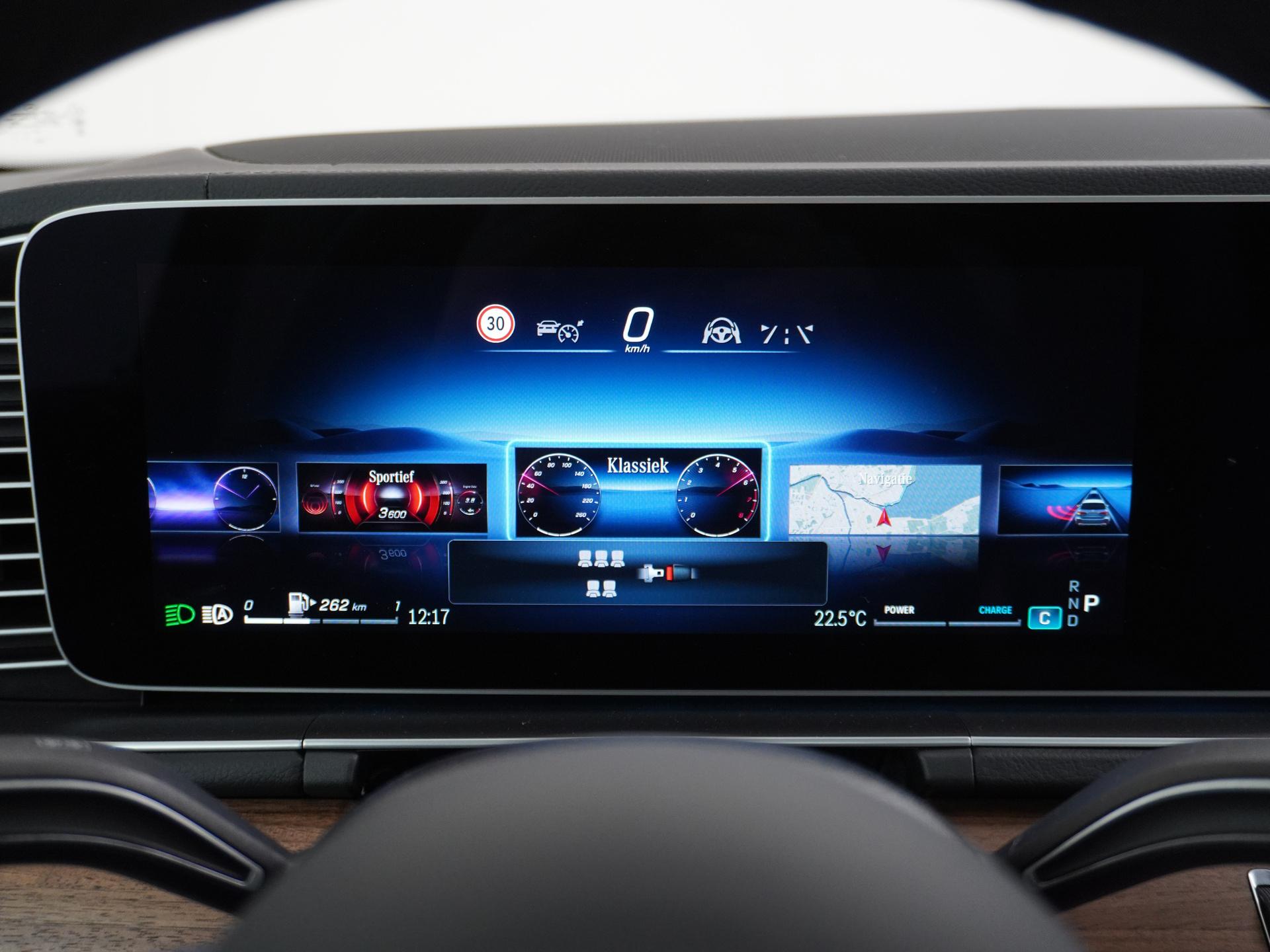 Mercedes-Benz GLS 450 4MATIC AMG Line 7-persoons 42