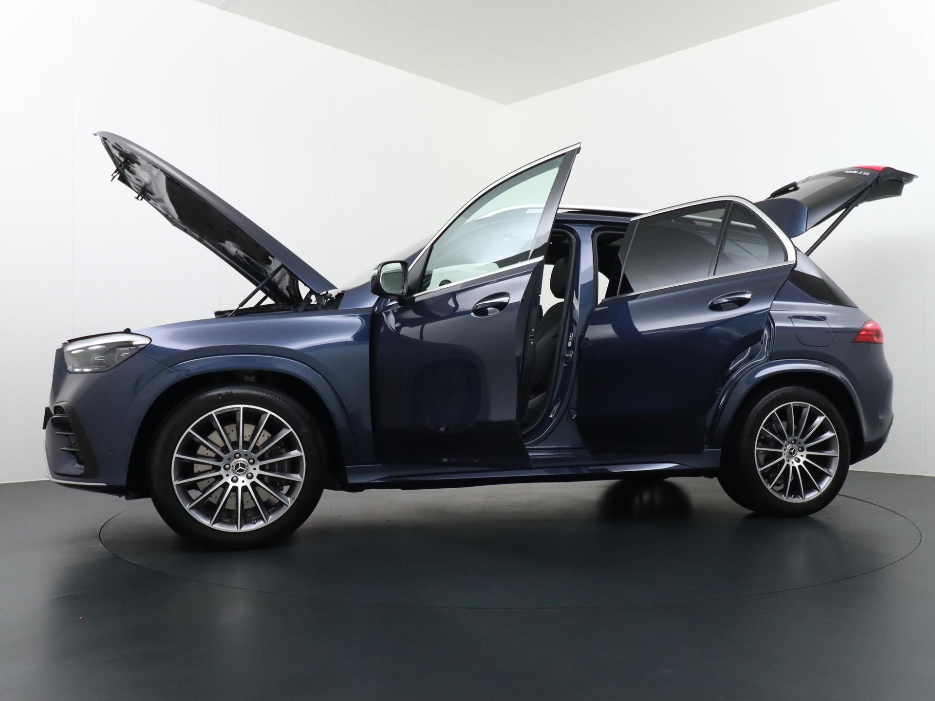 Mercedes-Benz GLE 400 e 4MATIC AMG Line 17