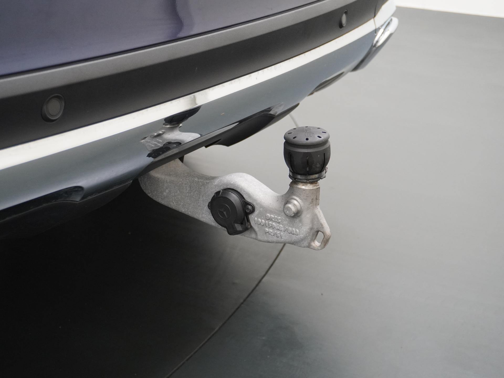 Mercedes-Benz GLE 400 e 4MATIC AMG Line 19