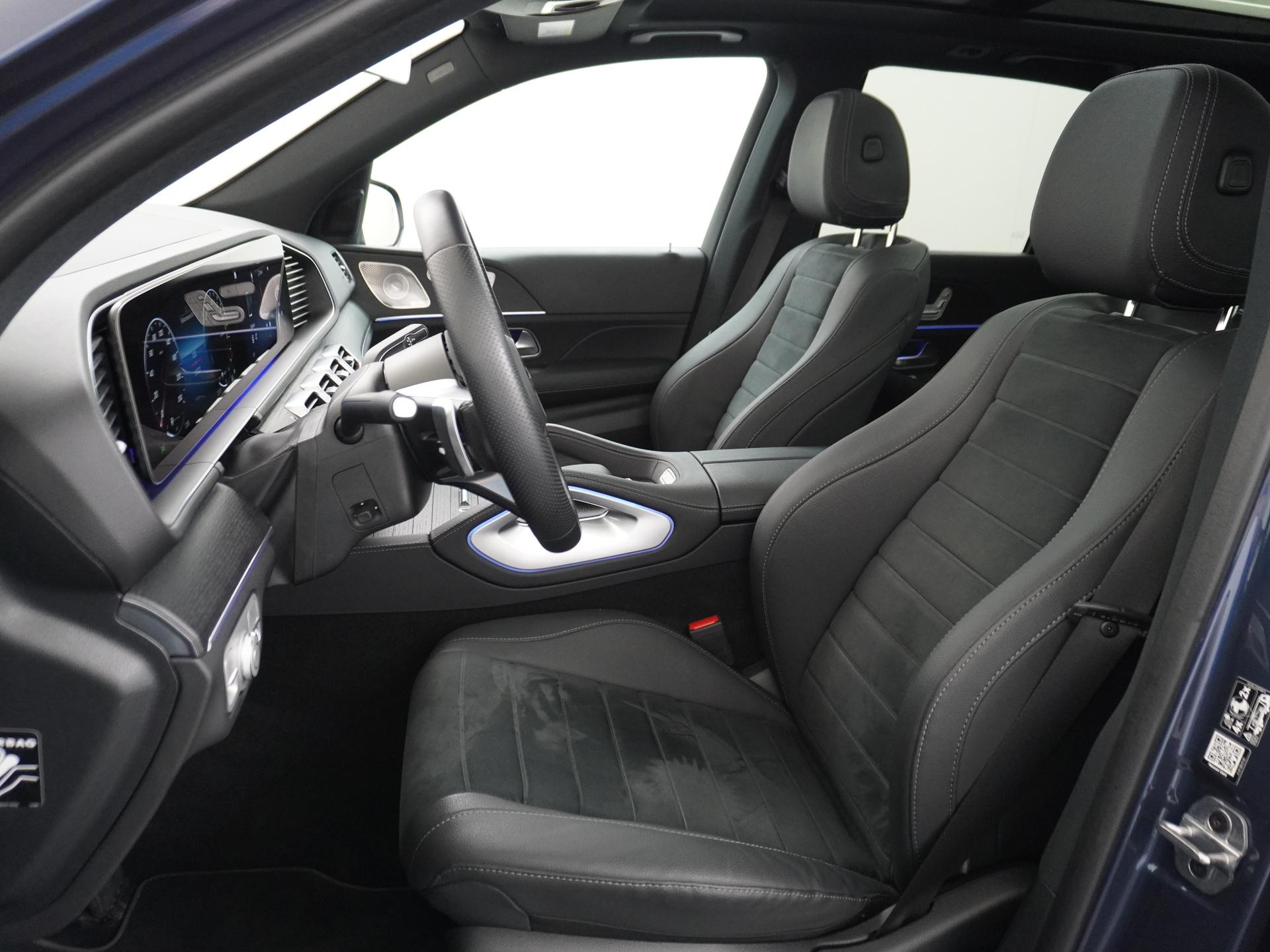 Mercedes-Benz GLE 400 e 4MATIC AMG Line 26