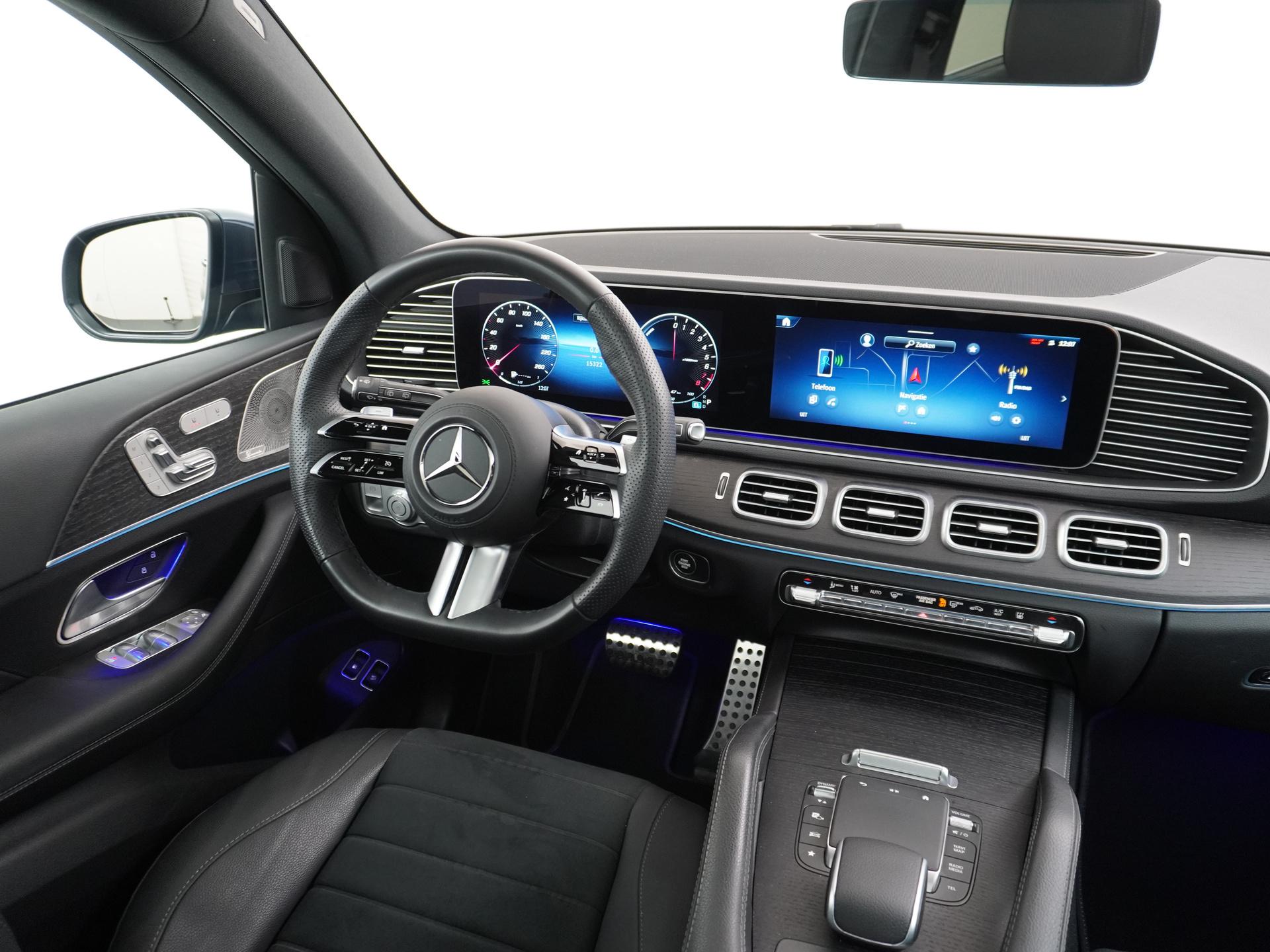 Mercedes-Benz GLE 400 e 4MATIC AMG Line 32