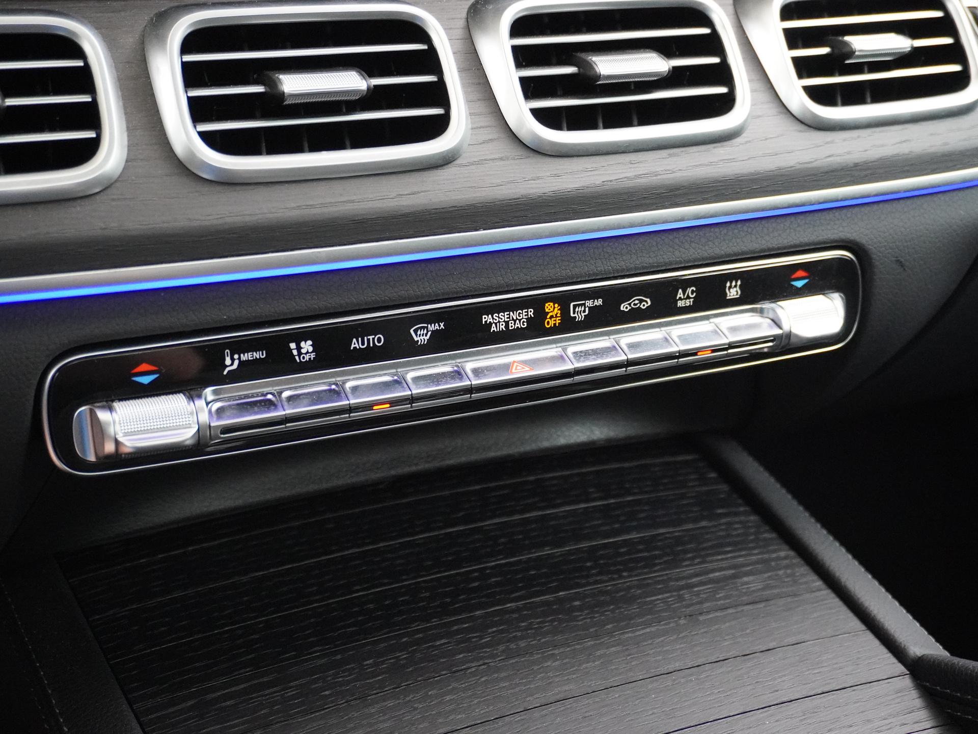 Mercedes-Benz GLE 400 e 4MATIC AMG Line 51