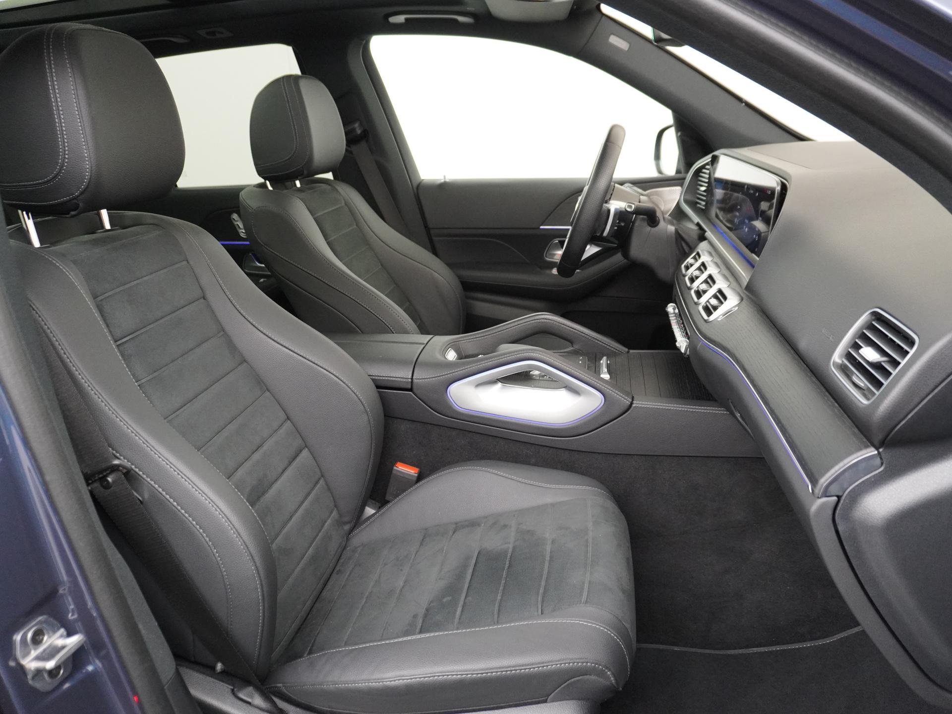 Mercedes-Benz GLE 400 e 4MATIC AMG Line 54