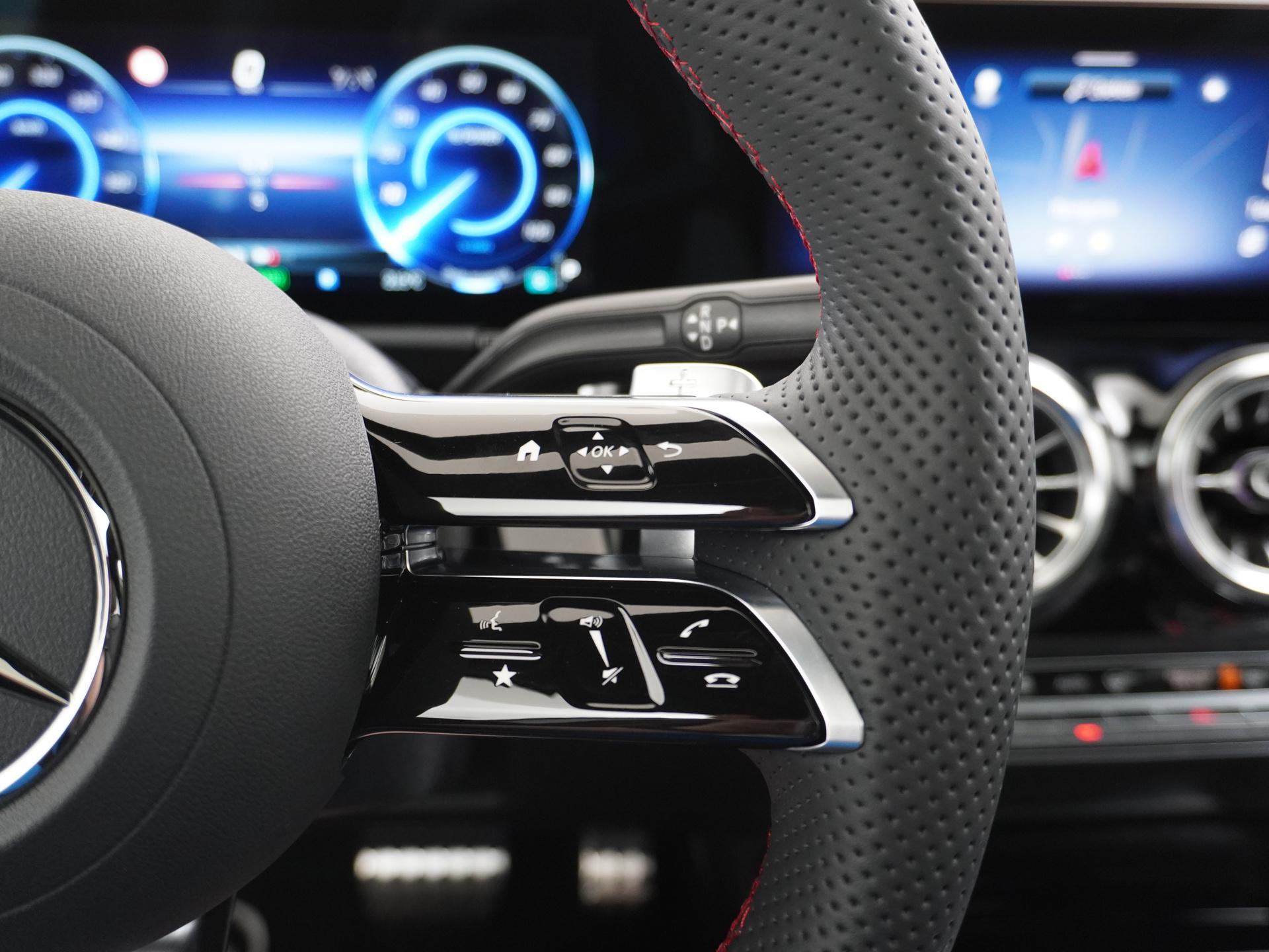 Mercedes-Benz EQA 250+ Business Solution AMG 71 kWh Accu 31