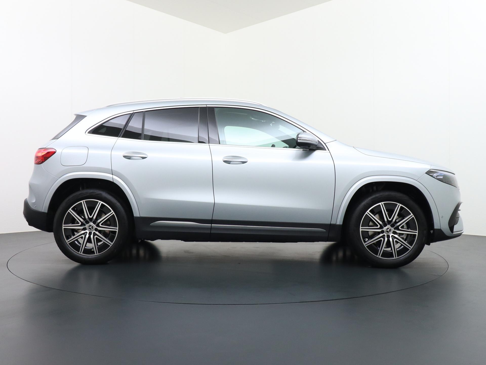 Mercedes-Benz EQA 250+ Business Solution AMG 71 kWh Accu 5