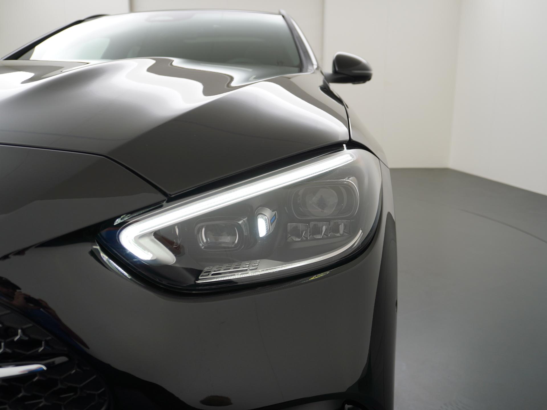 Mercedes-Benz C-Klasse Estate 300 e Business Solution AMG 17