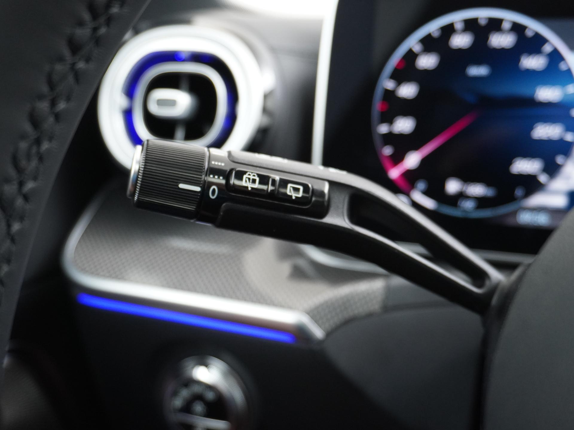 Mercedes-Benz C-Klasse Estate 300 e Business Solution AMG 31