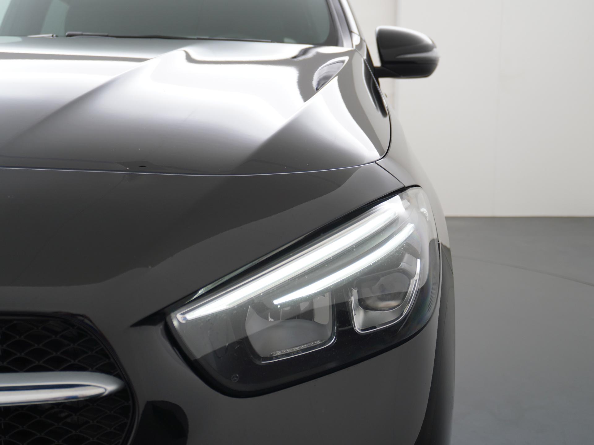 Mercedes-Benz B-Klasse B 250e Luxury 12