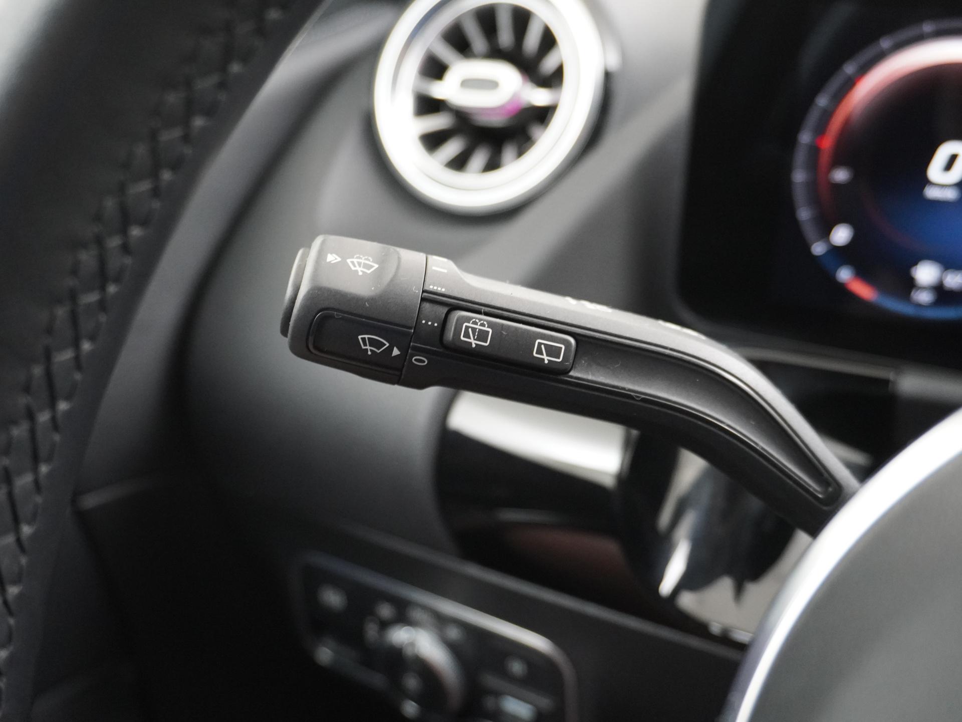 Mercedes-Benz B-Klasse B 250e Luxury 21