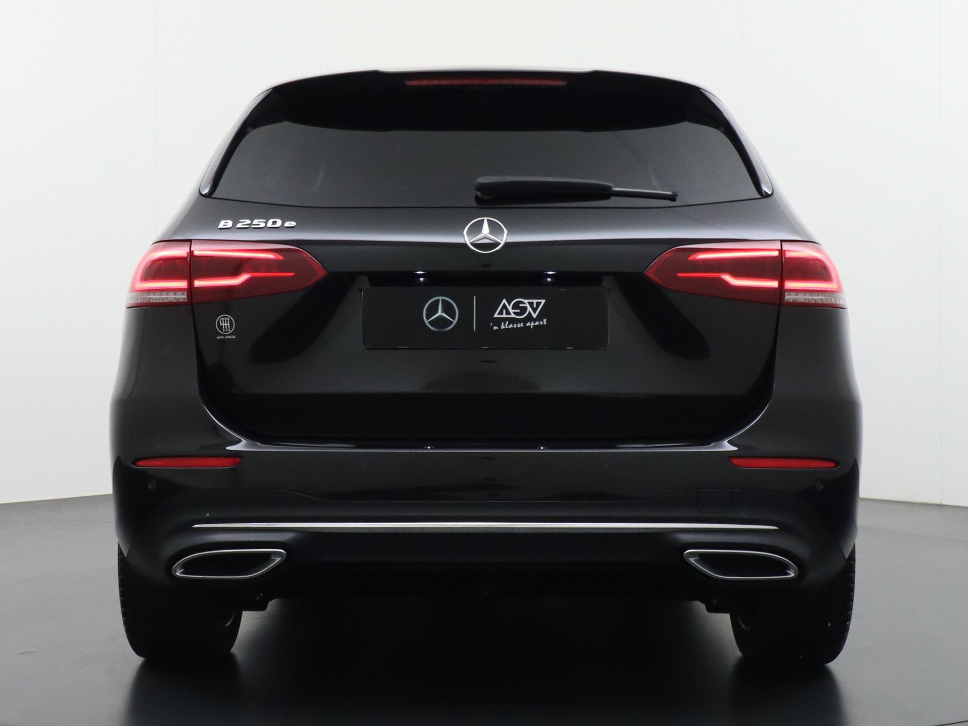 Mercedes-Benz B-Klasse B 250e Luxury 37