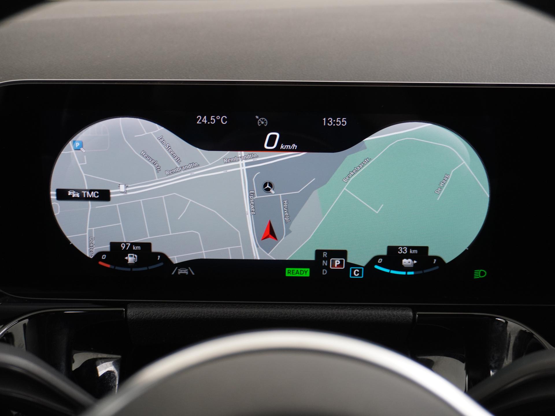 Mercedes-Benz B-Klasse B 250e Luxury 8