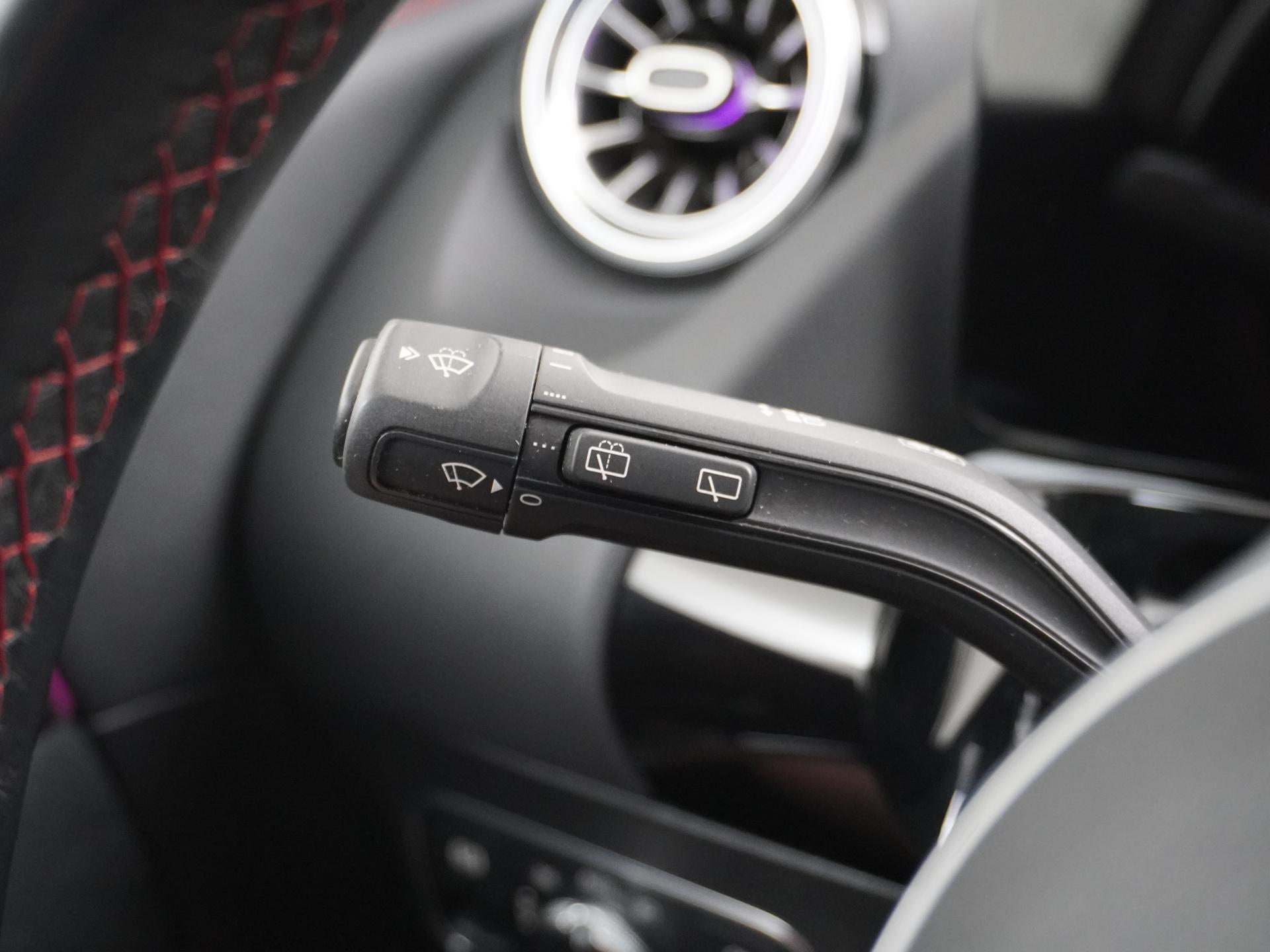 Mercedes-Benz GLA GLA 250e AMG-Line 22