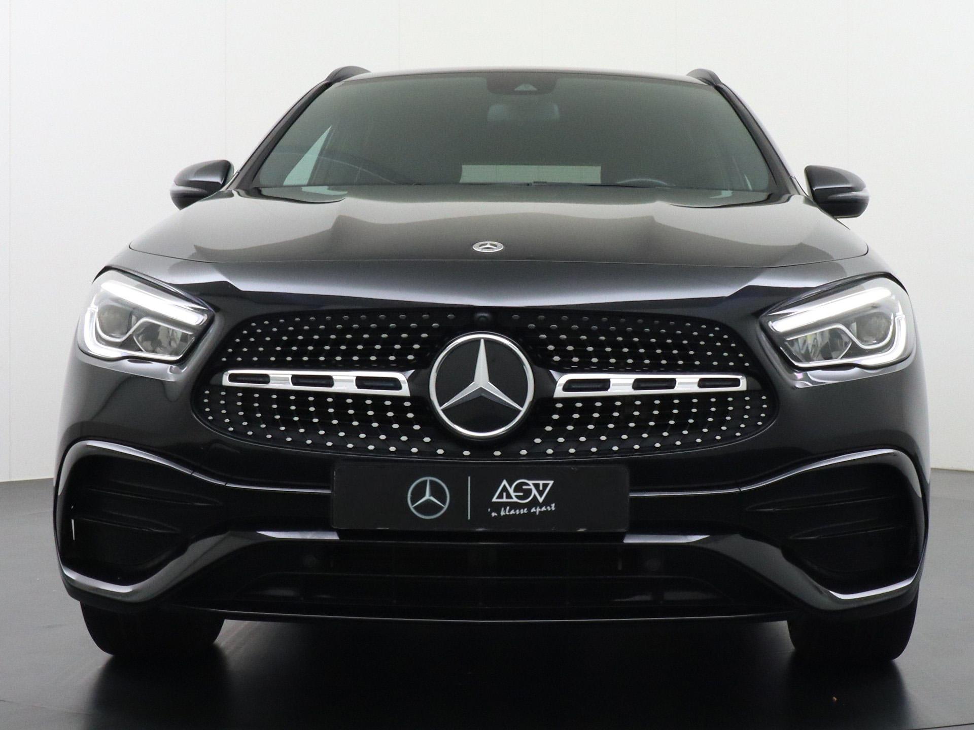 Mercedes-Benz GLA GLA 250e AMG-Line 38