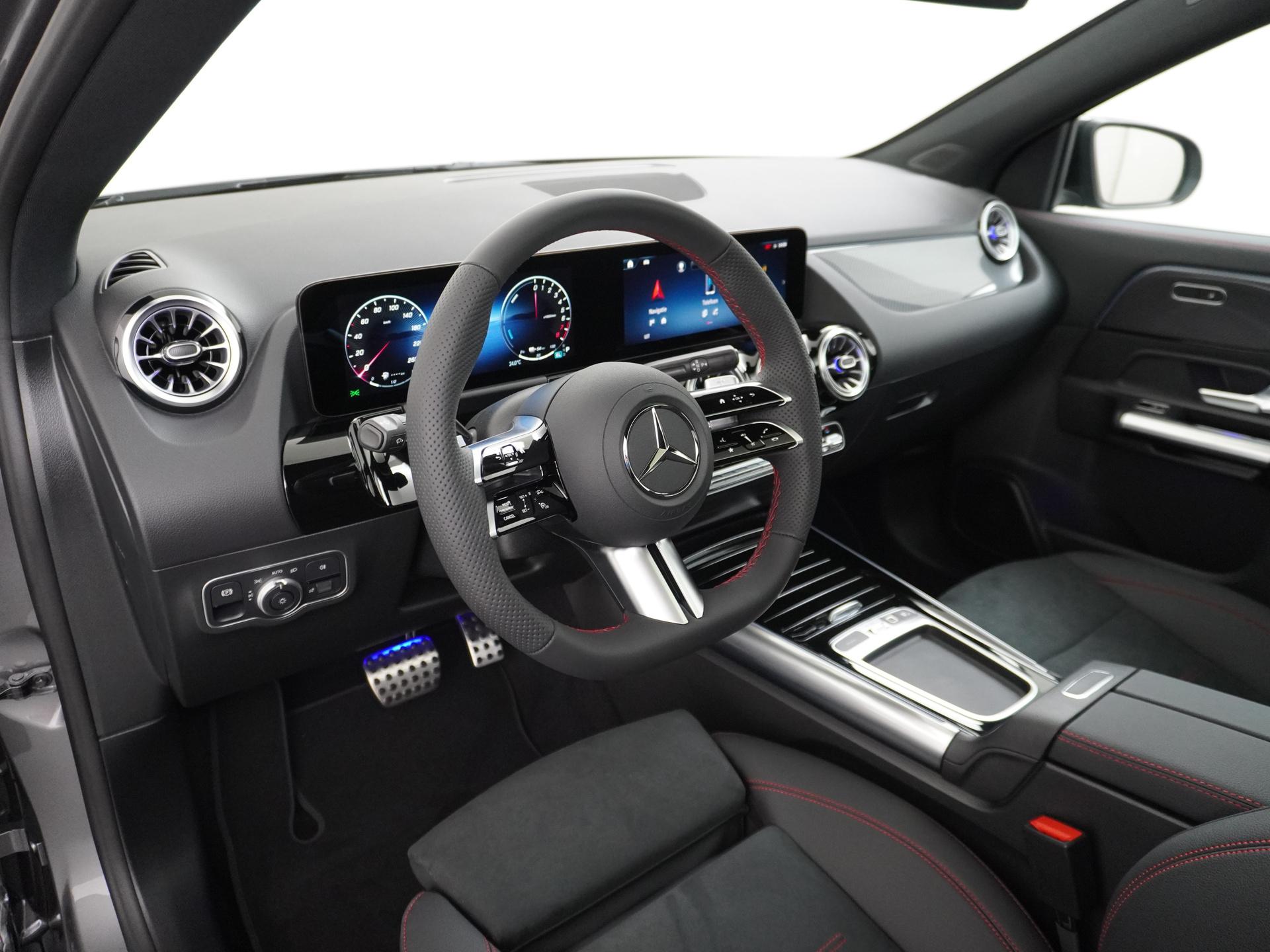 Mercedes-Benz GLA 250 e Business Solution AMG 20