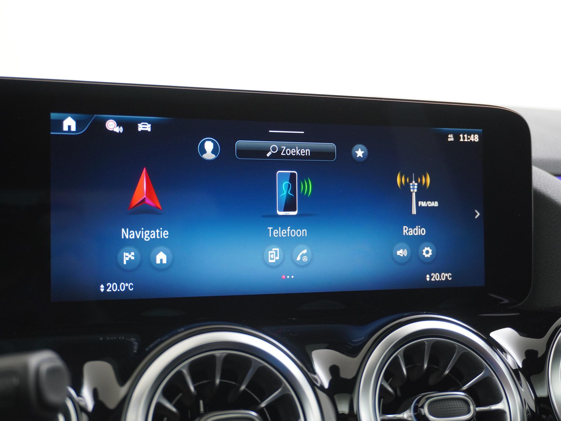 Mercedes-Benz GLA 250 e Business Solution AMG 35