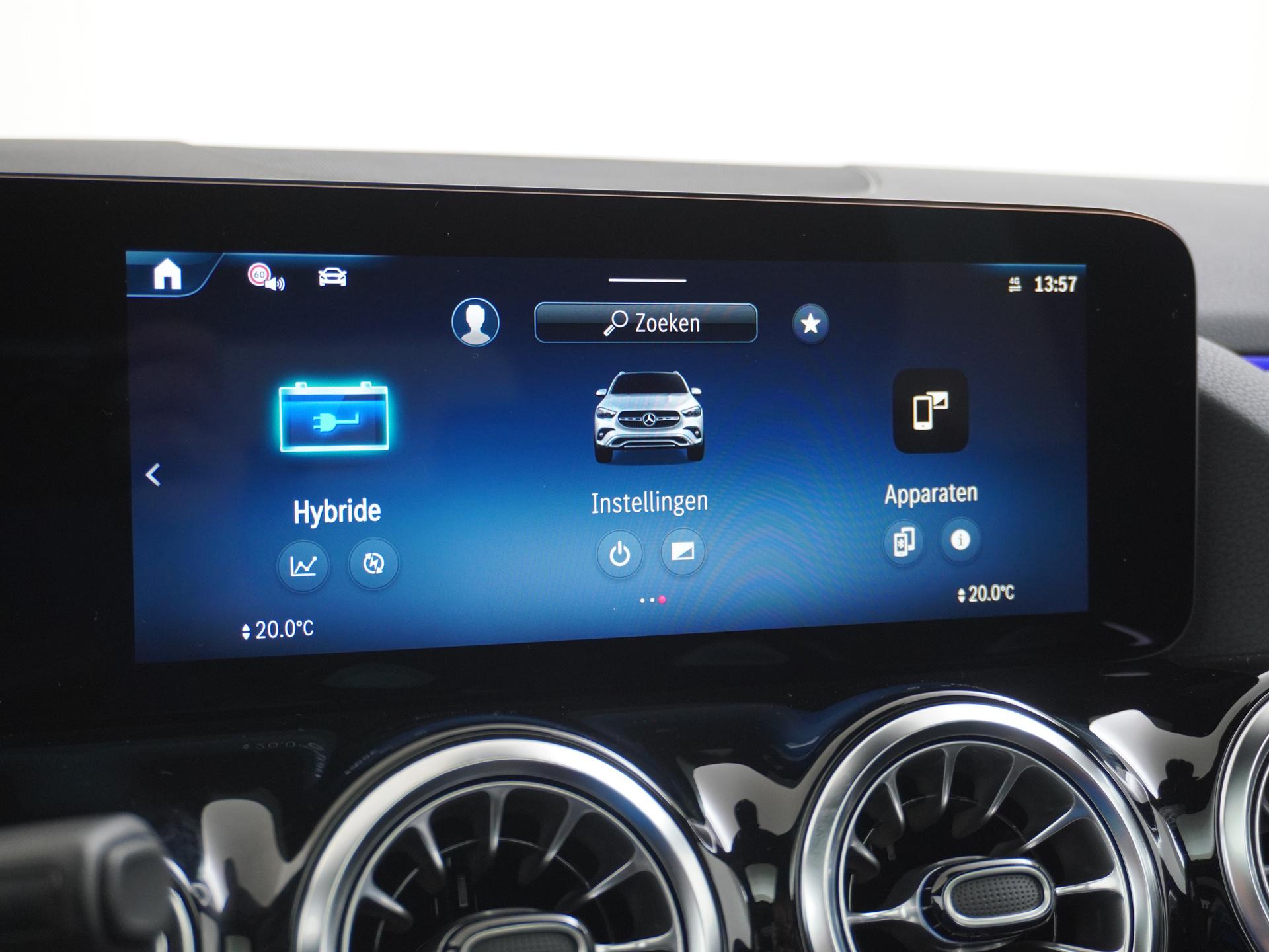 Mercedes-Benz GLA 250 e Business Solution AMG 39