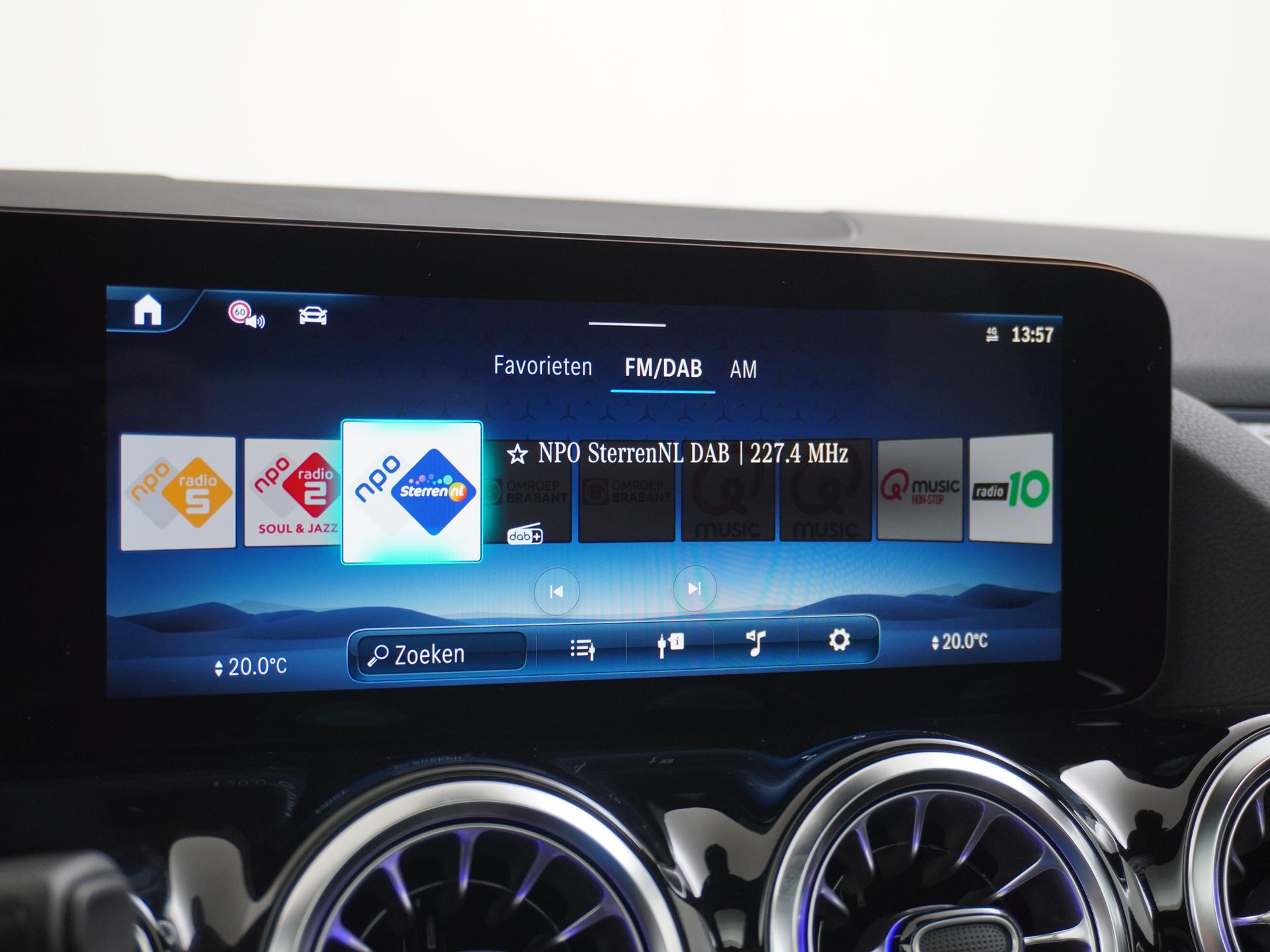 Mercedes-Benz GLA 250 e Business Solution AMG 42