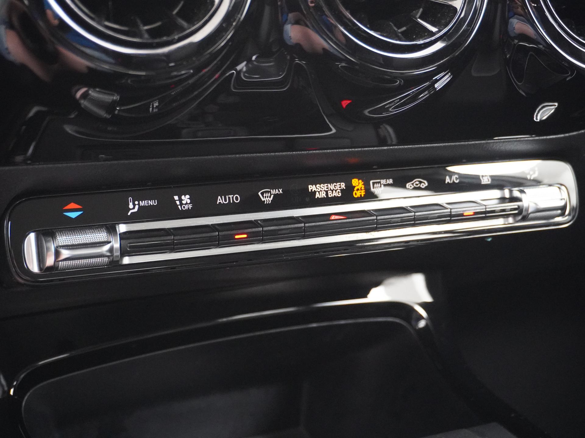 Mercedes-Benz A-Klasse 250 e 16