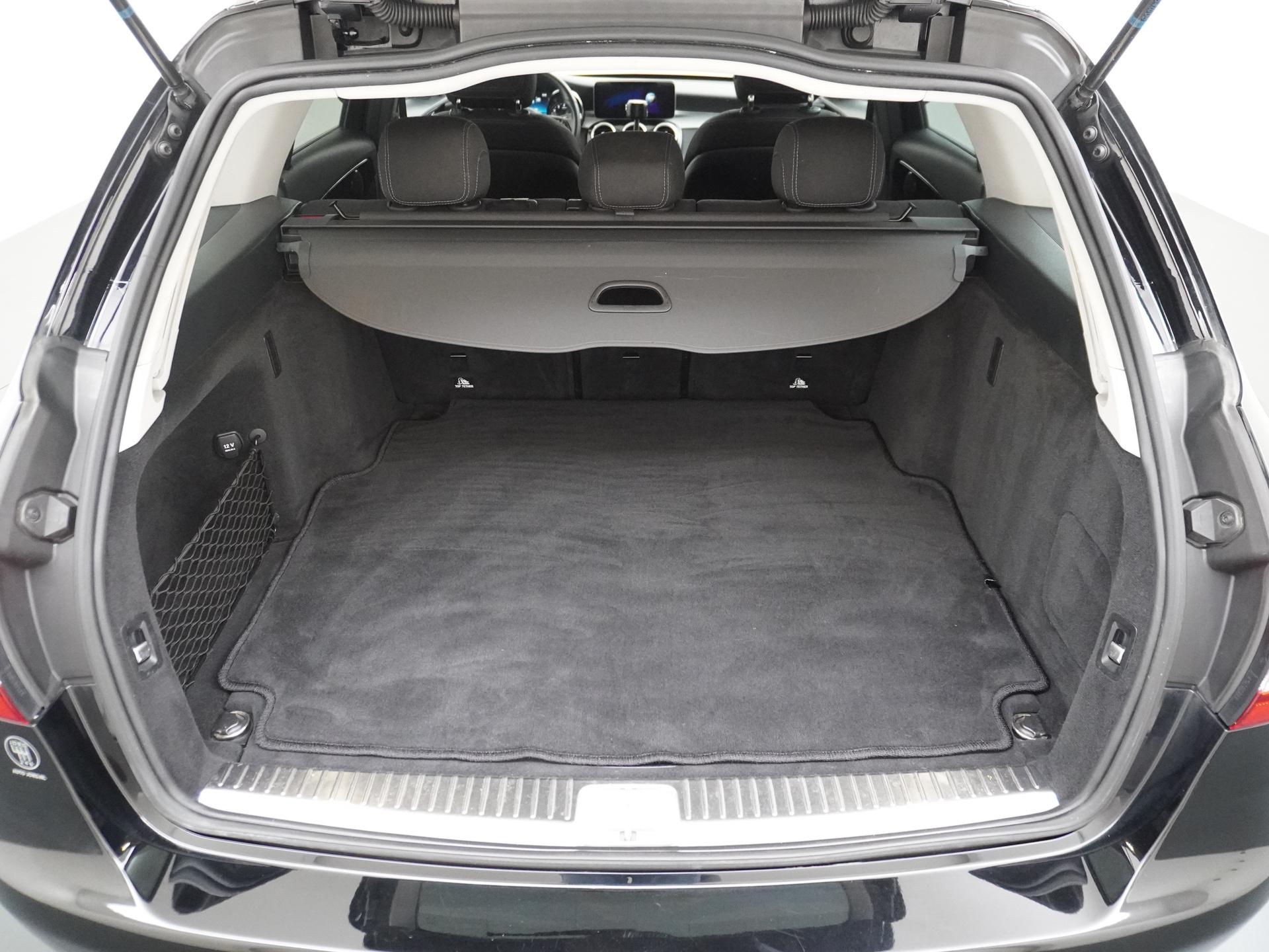 Mercedes-Benz C-Klasse 300 Avantgarde 13