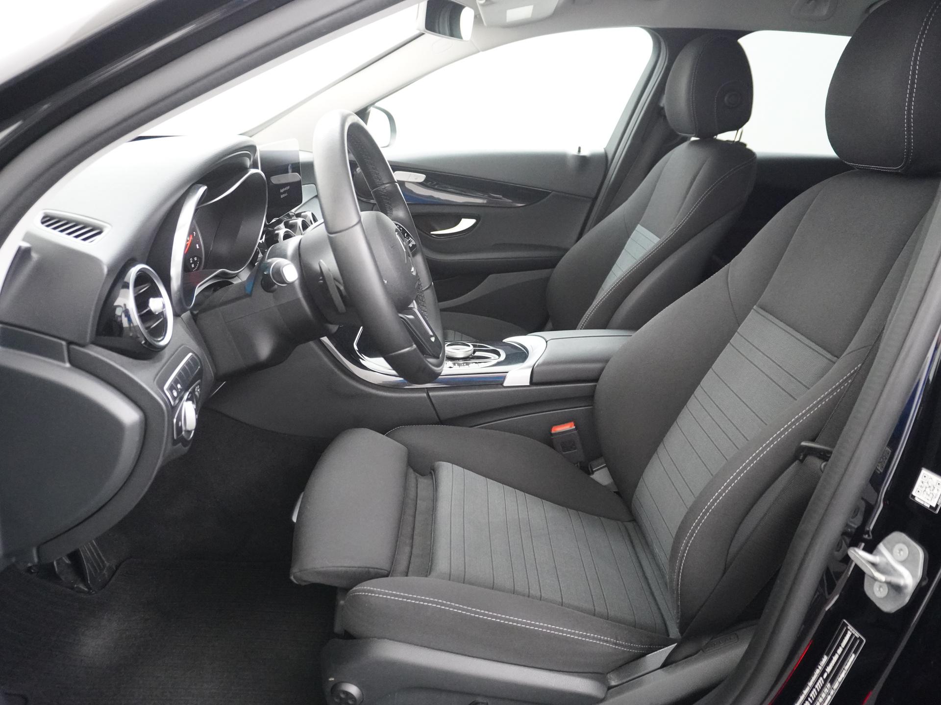 Mercedes-Benz C-Klasse 300 Avantgarde 8