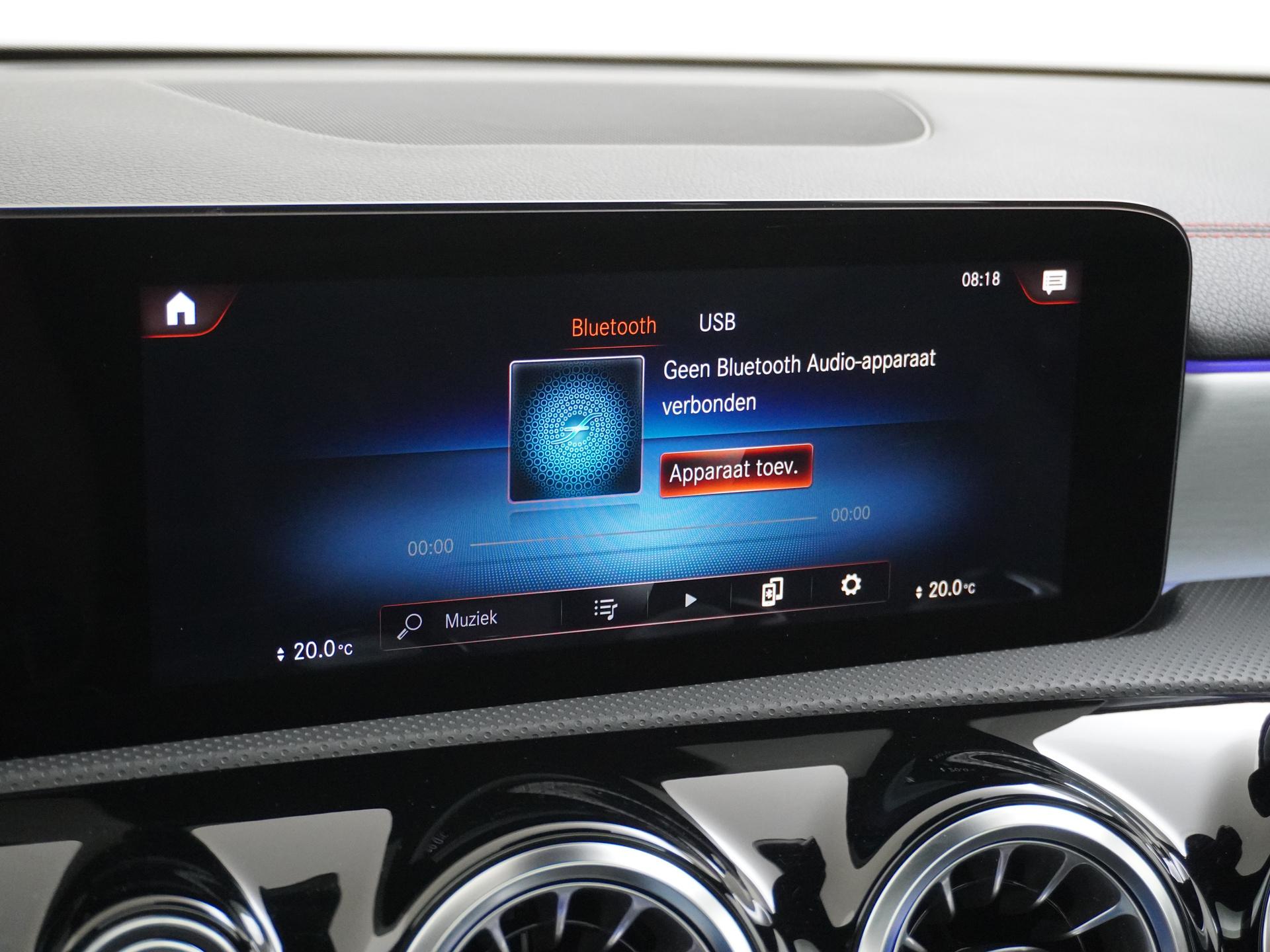 Mercedes-Benz CLA-Klasse 250 e AMG Premium Plus 40