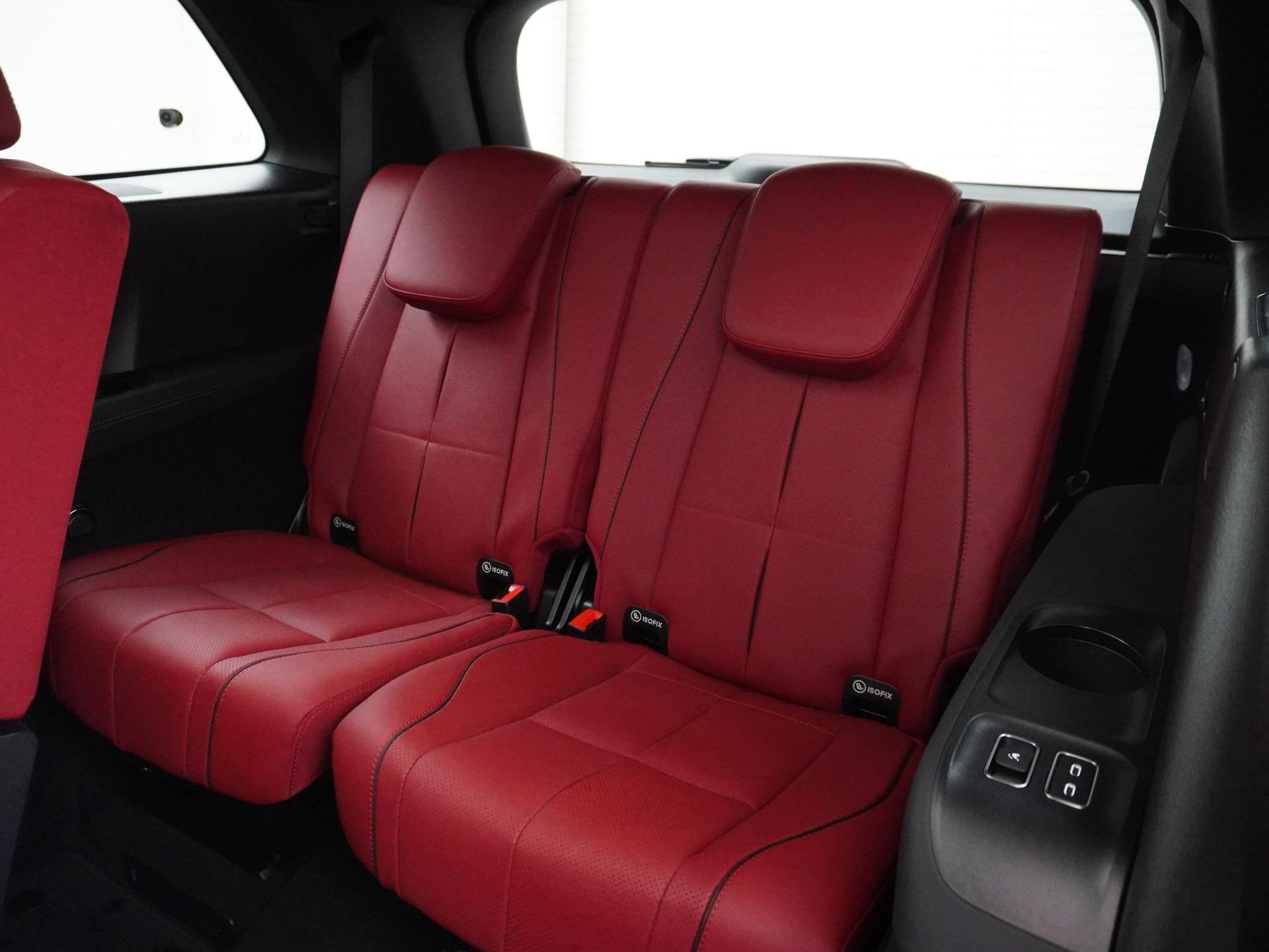 Mercedes-Benz GLS 450 4MATIC AMG Line 26