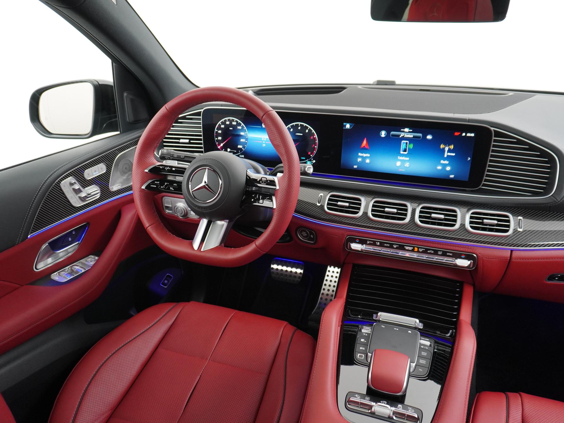 Mercedes-Benz GLS 450 4MATIC AMG Line 34