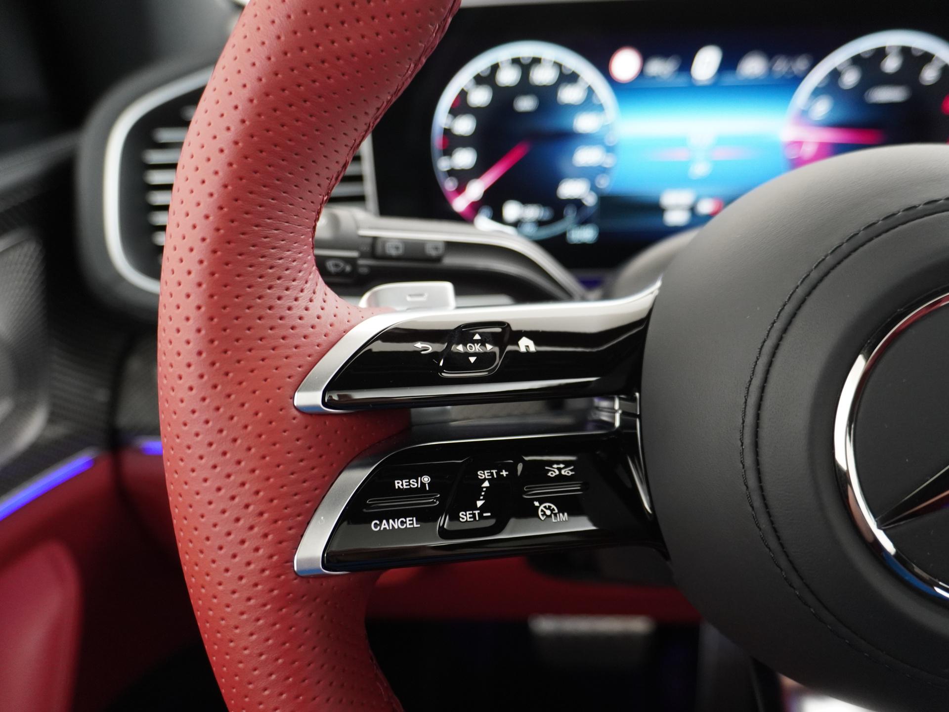 Mercedes-Benz GLS 450 4MATIC AMG Line 42